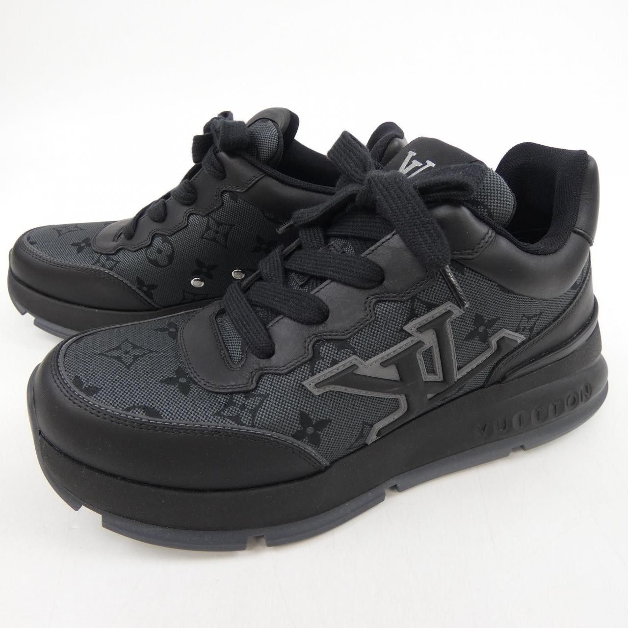 Louis Vuitton Louis Vuitton Louis Vuitton LV Classic Sneakers Plastic / Synthetic Shoes DUTY FREE for USA Size ONE SIZE - 3 Thumbnail