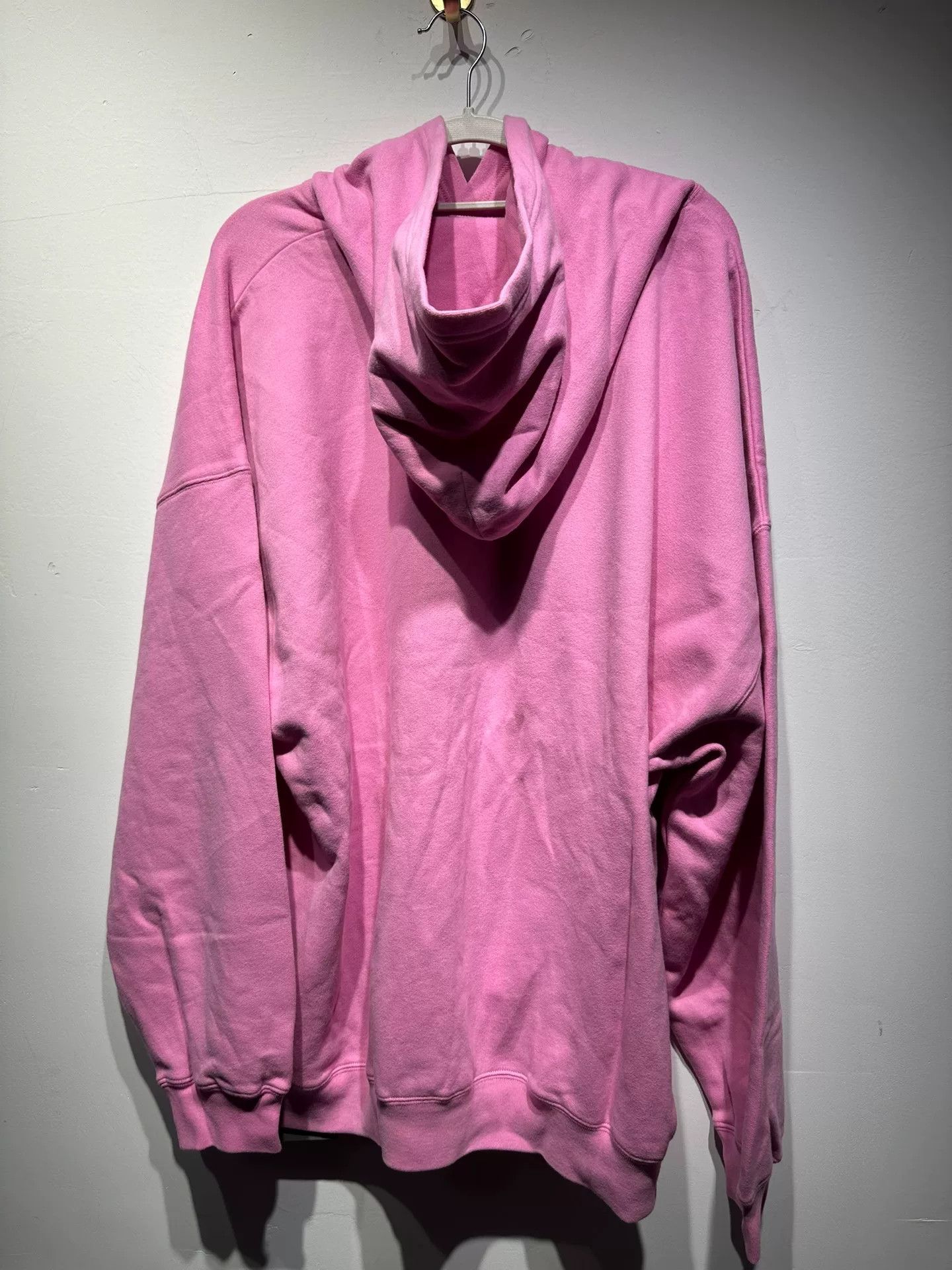 Balenciaga Balenciaga Printed Oversized Pink Hoodie XXS Women Size XXS / US 00 / IT 34 - 2 Thumbnail