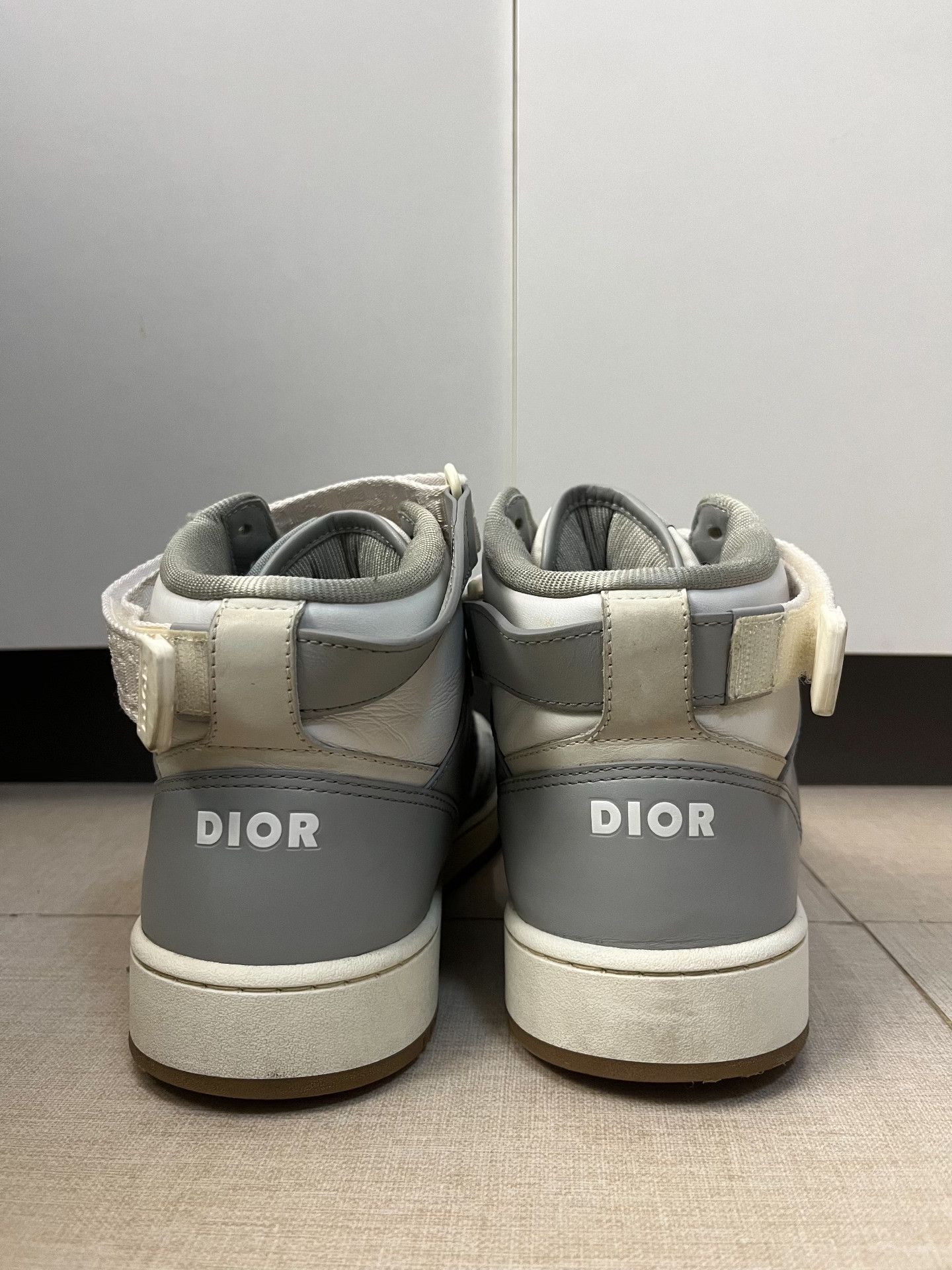 Dior Dior Leather Printed White Hitop Sneakers 41.5 Men Size US 9 / EU 42 - 4 Thumbnail