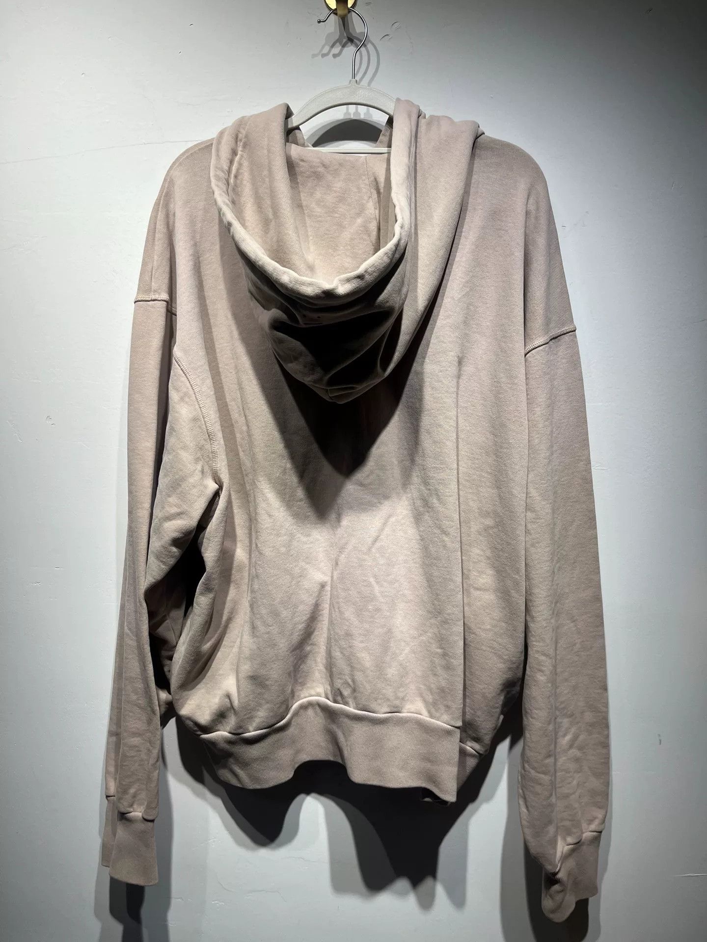 Acne Studios Acne Studios Pink Hoodie L Women Size L / US 10 / IT 46 - 2 Thumbnail