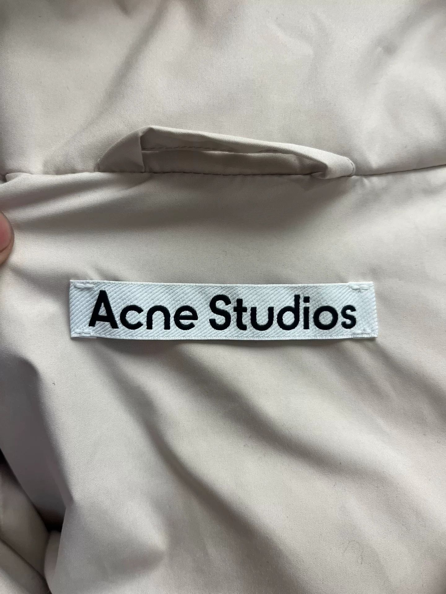 Acne Studios Acne Studios Down Cropped White Down Jacket 36 Women Size S / US 4 / IT 40 - 3 Thumbnail