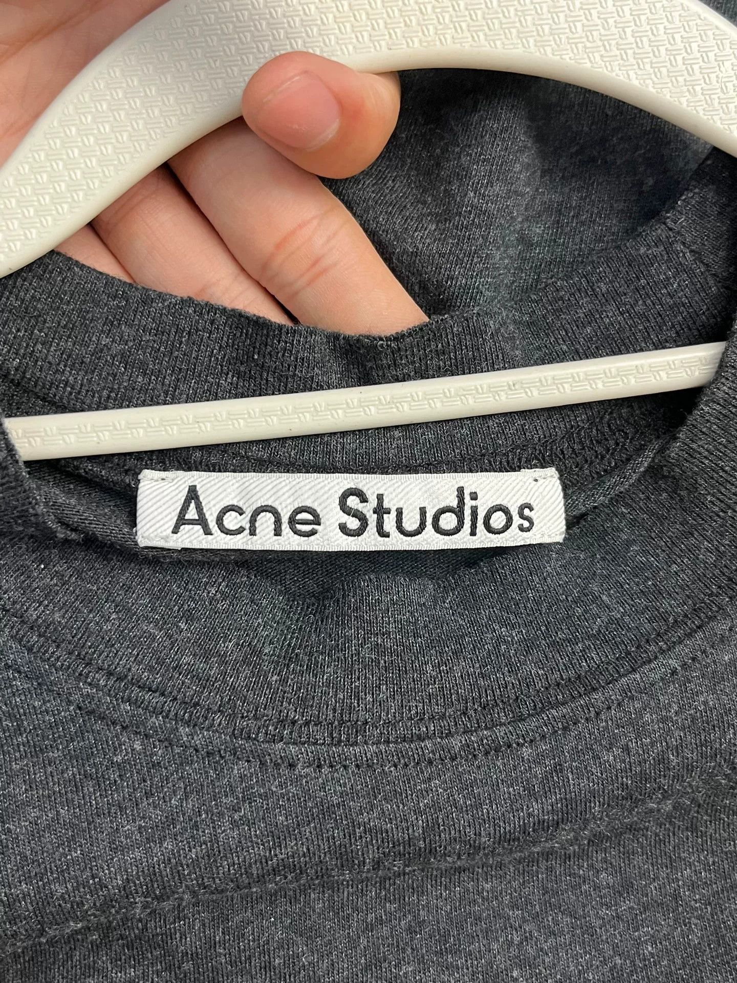 Acne Studios Acne Studios Retro Graphic T-Shirt S Women Size S / US 4 / IT 40 - 3 Thumbnail
