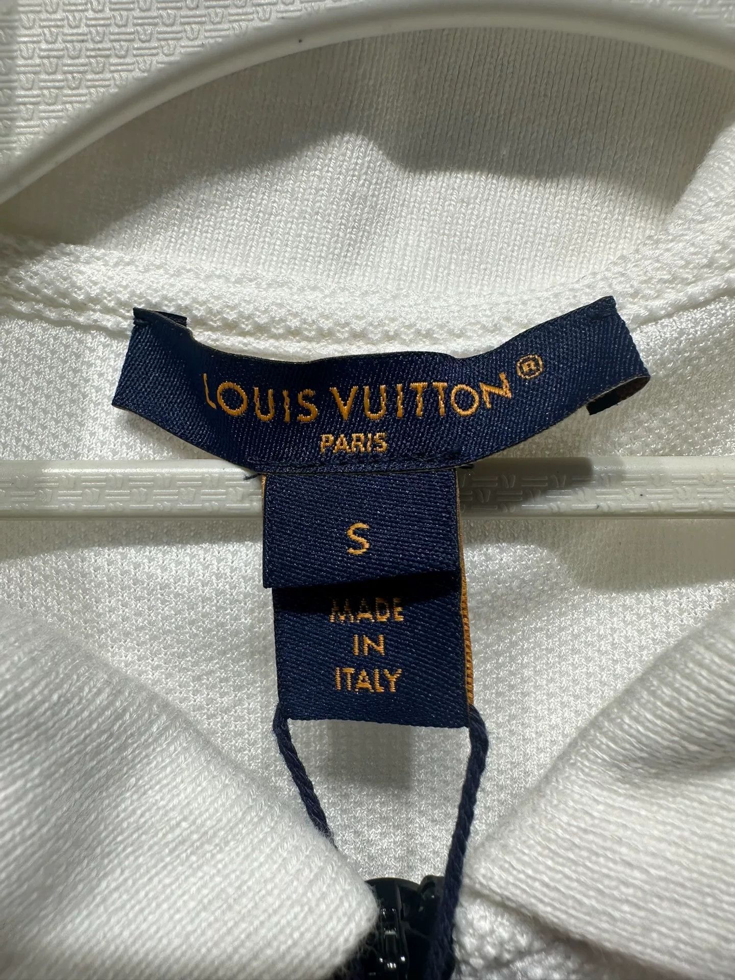 Louis Vuitton Louis Vuitton White T-Shirt S Women Size S / US 4 / IT 40 - 2 Thumbnail