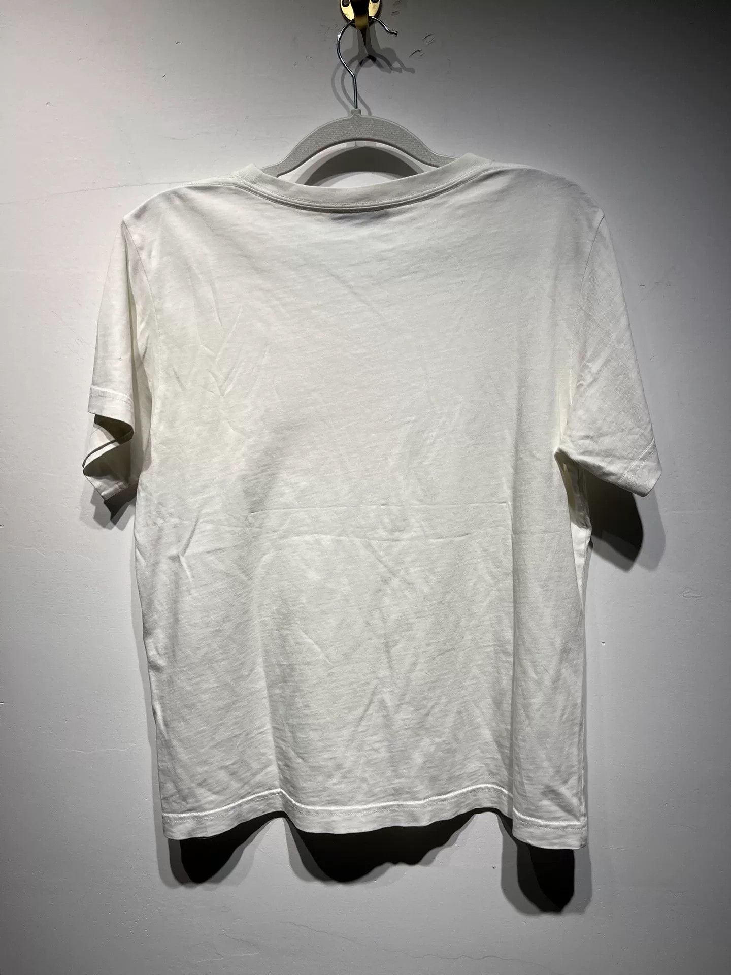 Balenciaga Balenciaga Printed White T-Shirt XL Men Size US XL / EU 56 / 4 - 2 Thumbnail
