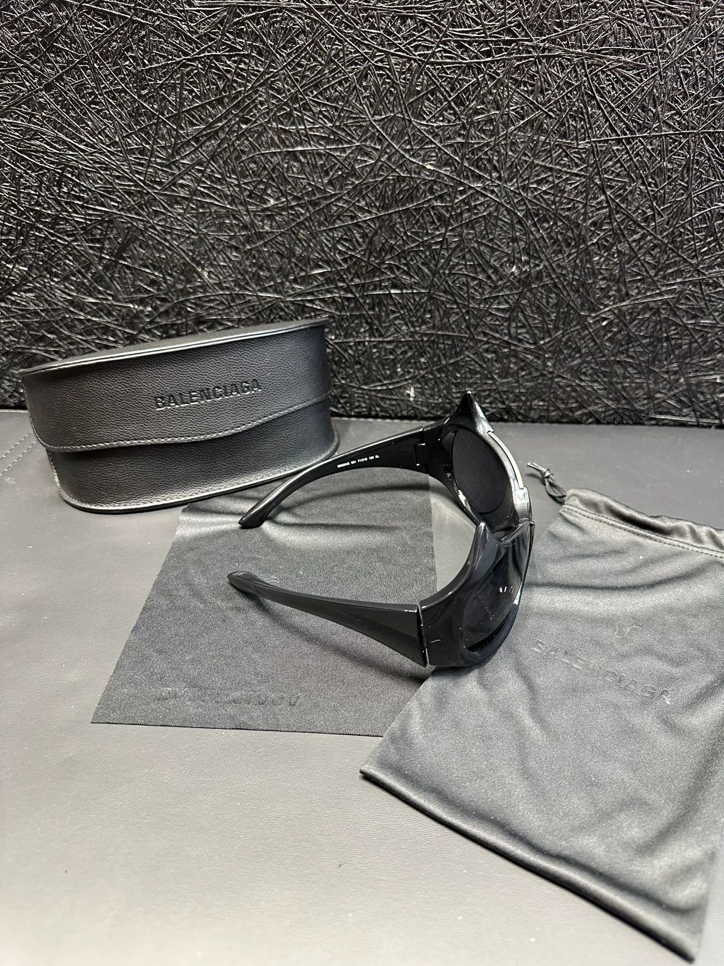 Balenciaga Balenciaga Black Item 2XS Men Size ONE SIZE - 3 Thumbnail