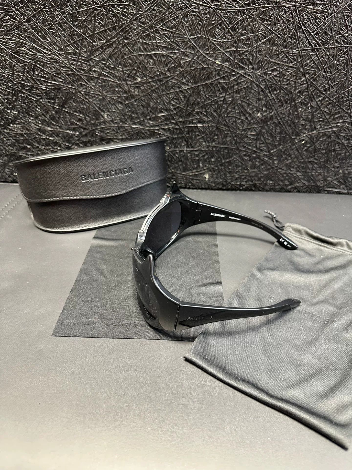 Balenciaga Balenciaga Black Item 2XS Men Size ONE SIZE - 4 Thumbnail