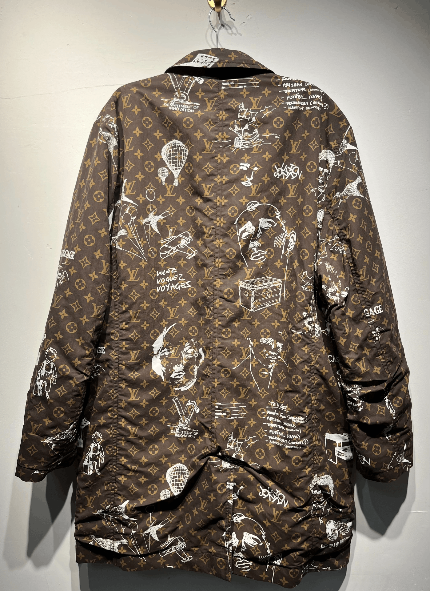 Louis Vuitton Louis Vuitton Graphic Heavy Coat 52 Men Size US XXL / EU 58 / 5 - 2 Thumbnail