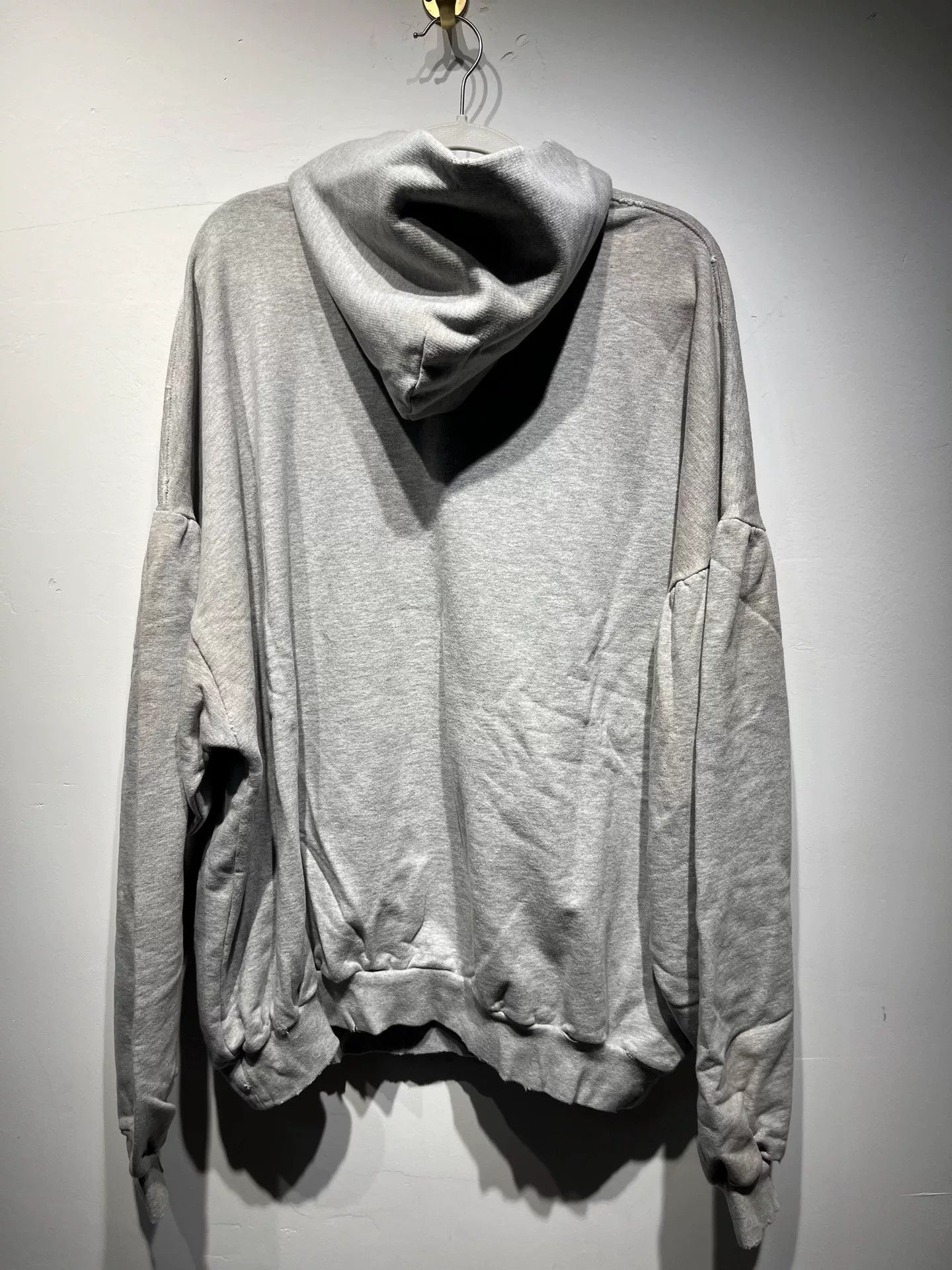 Balenciaga Balenciaga Retro Printed Gray Hoodie 2 Men Size US XS / EU 42 / 0 - 2 Thumbnail