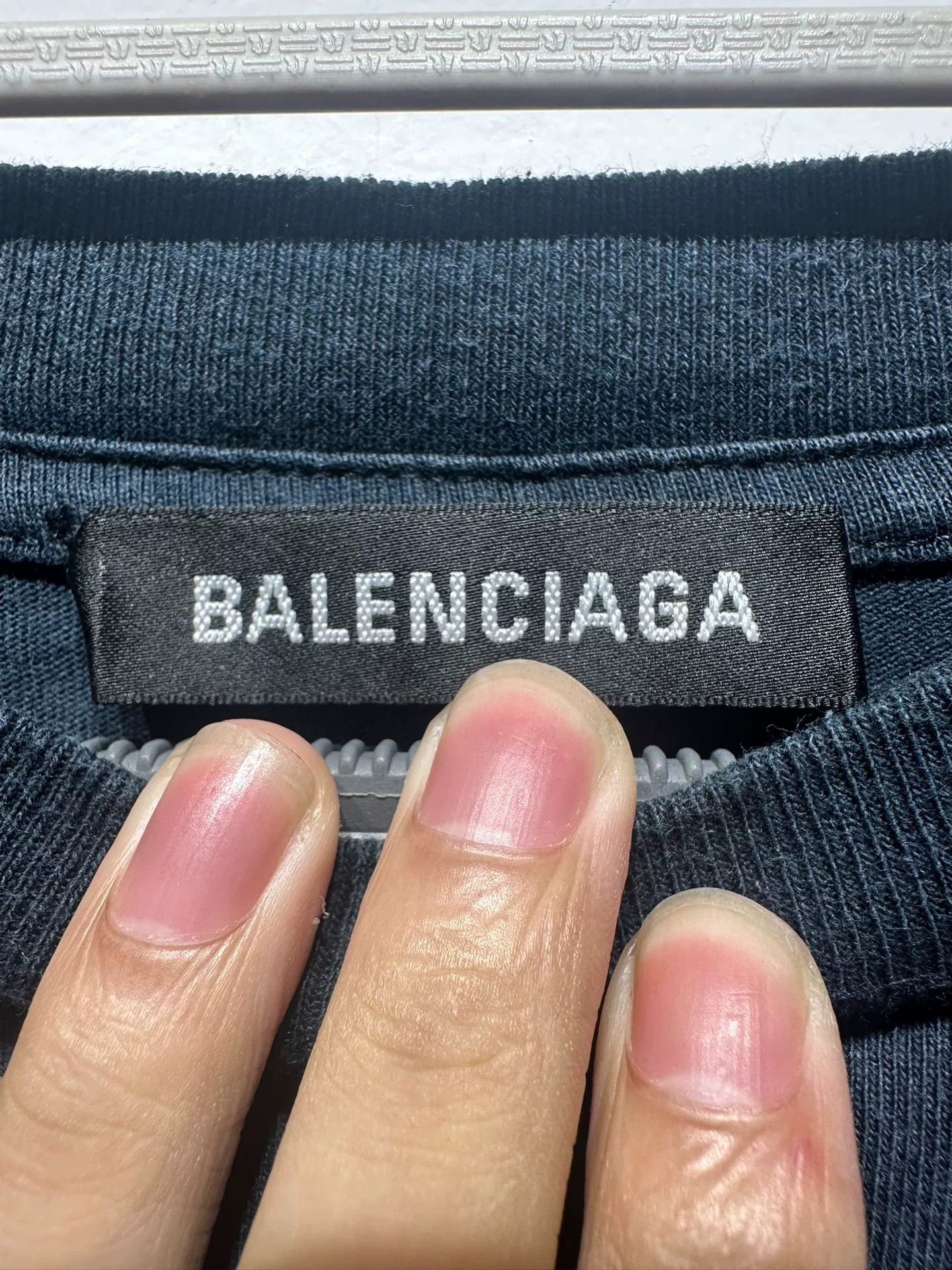 Balenciaga Balenciaga Retro Printed Blue T-Shirt M Men Size US M / EU 48-50 / 2 - 2 Thumbnail