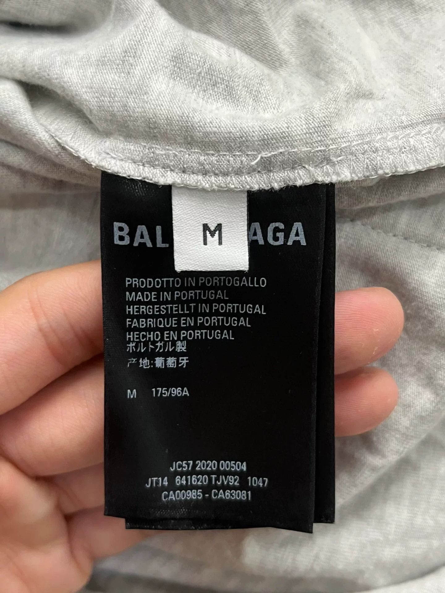 Balenciaga Balenciaga T-Shirt M Men Size US M / EU 48-50 / 2 - 4 Thumbnail