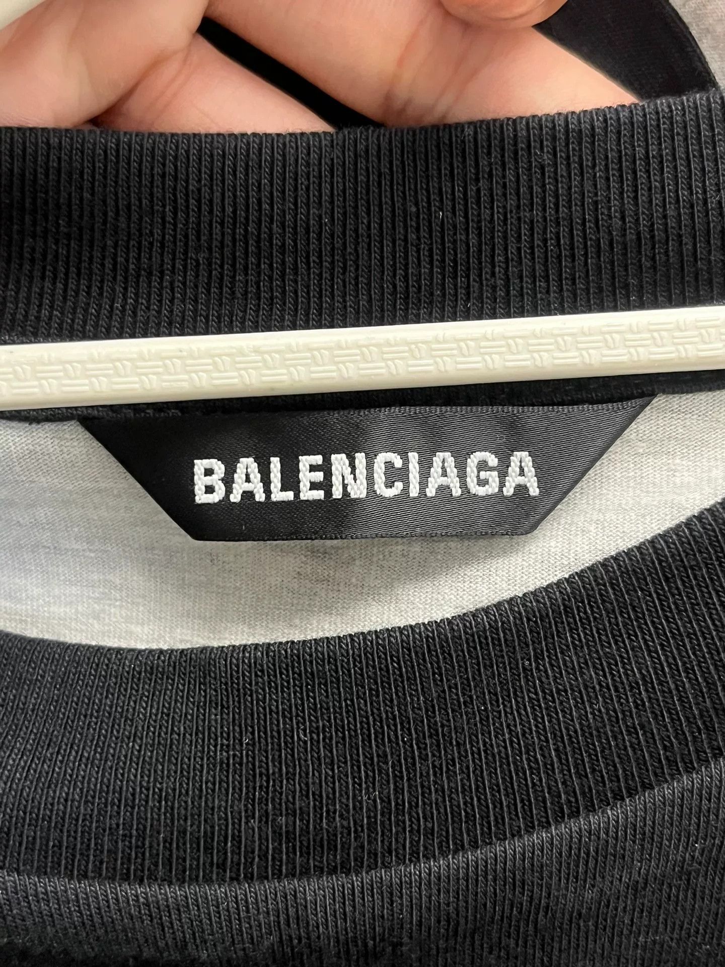 Balenciaga Balenciaga T-Shirt M Men Size US M / EU 48-50 / 2 - 3 Thumbnail