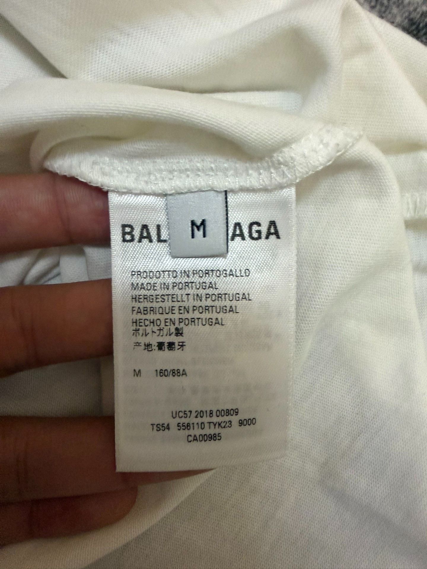 Balenciaga Balenciaga Retro Printed T-Shirt M Women Size M / US 6-8 / IT 42-44 - 4 Thumbnail