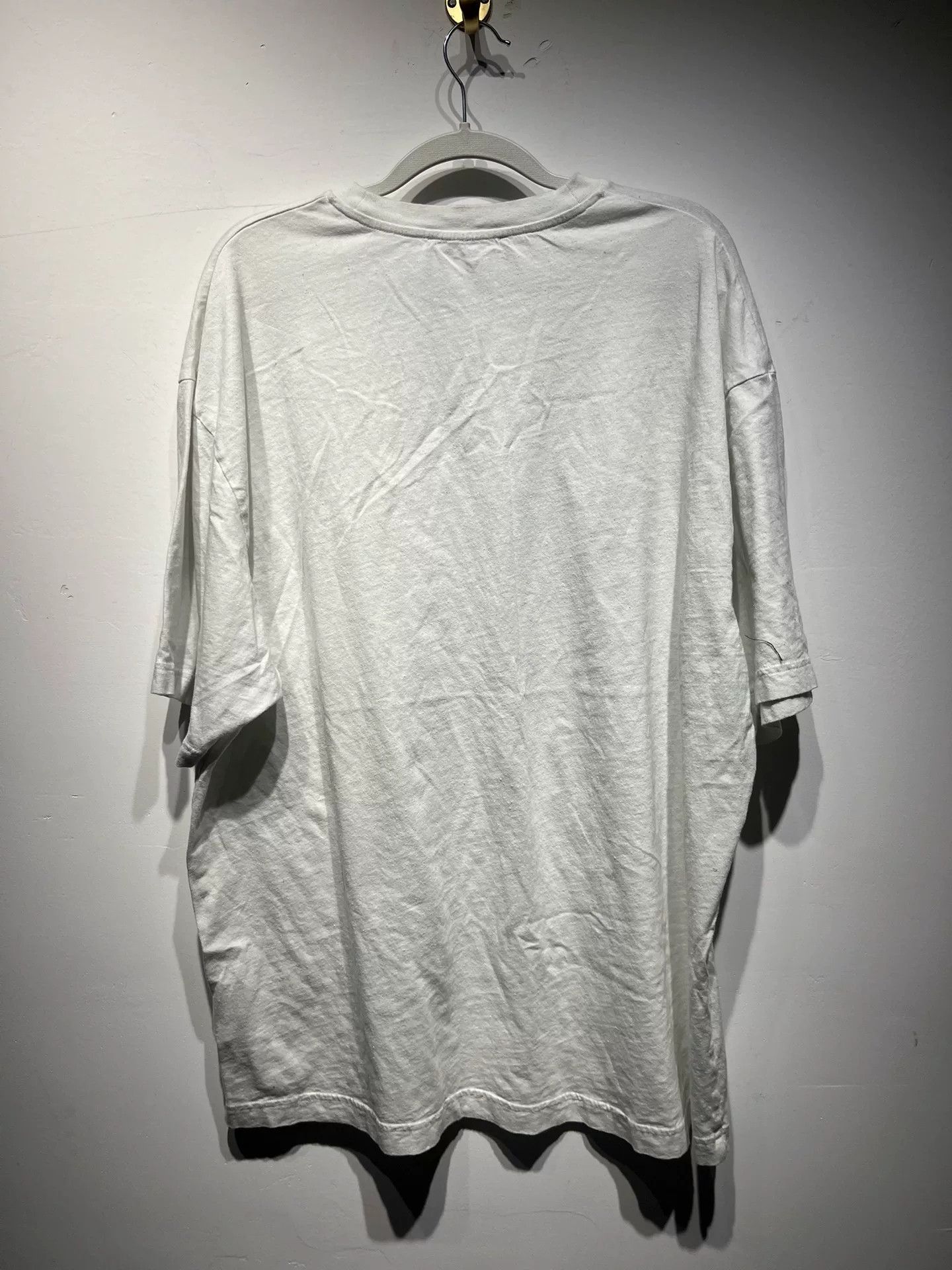 Acne Studios Acne Studios Printed White T-Shirt XL Men Size US XL / EU 56 / 4 - 2 Thumbnail