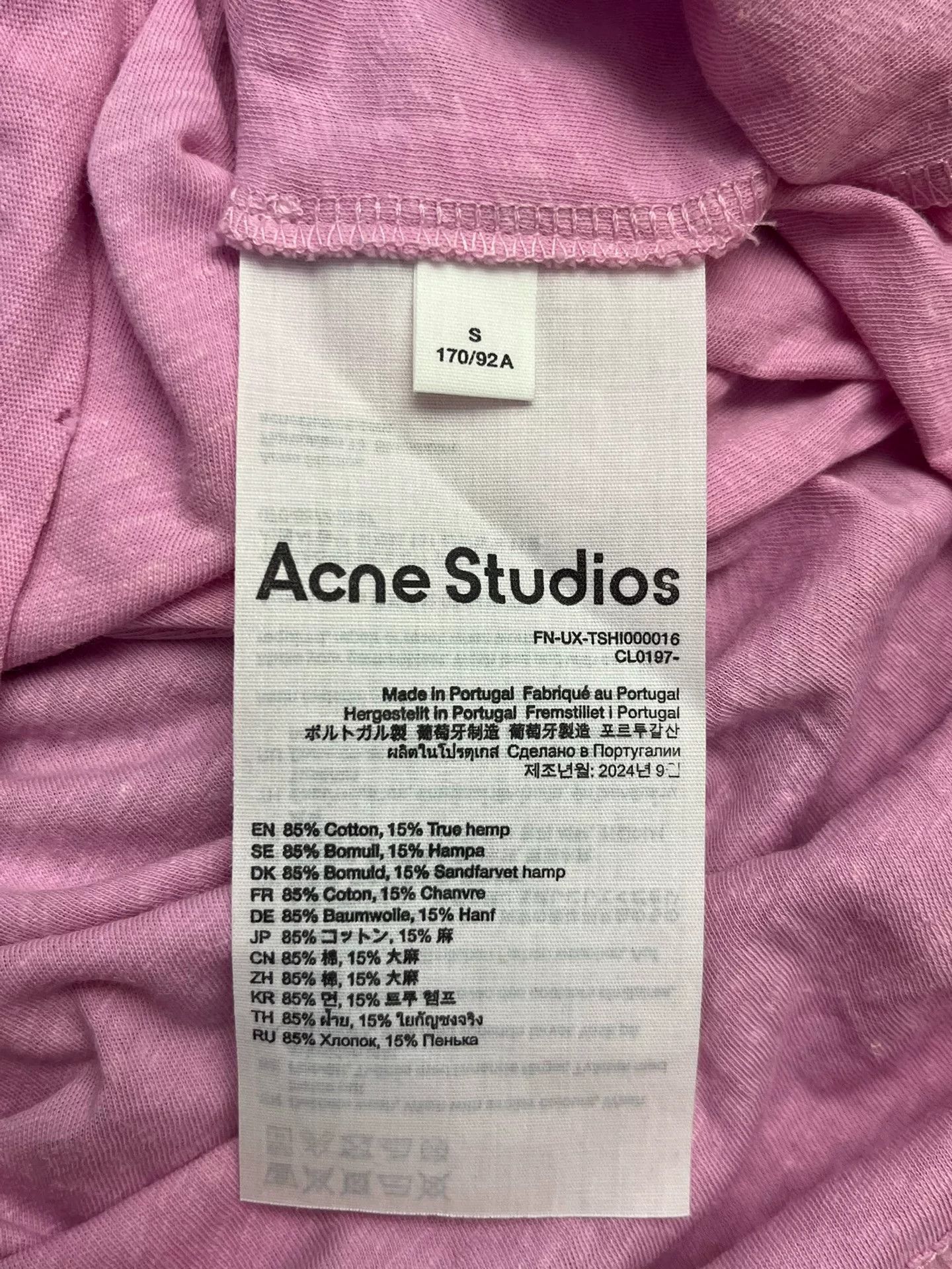 Acne Studios Acne Studios Printed Pink T-Shirt S Women Size S / US 4 / IT 40 - 4 Thumbnail