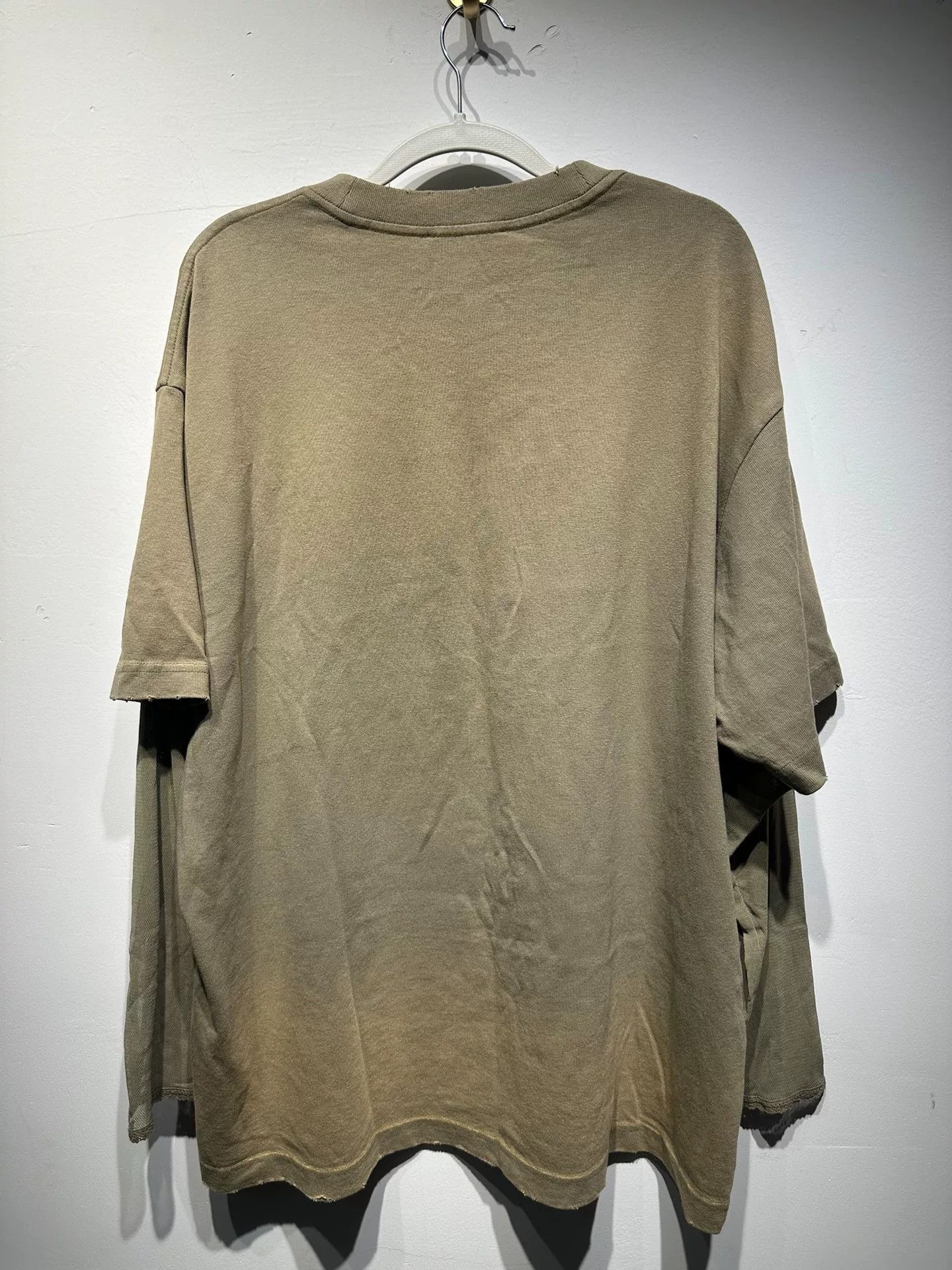 Acne Studios Acne Studios Printed Oversized T-Shirt S Women Size S / US 4 / IT 40 - 3 Thumbnail