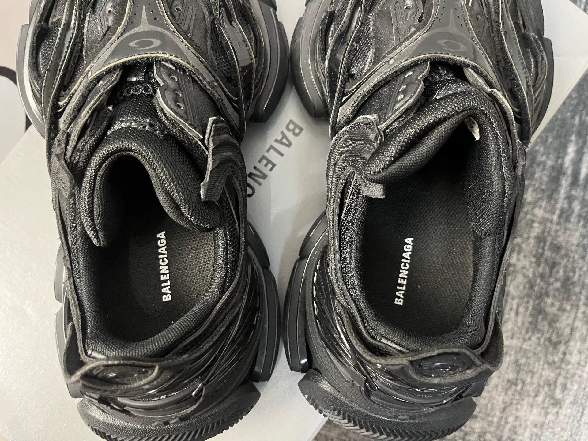 Balenciaga Balenciaga Lowtop Sneakers 41 Men Size US 8.5 / EU 41-42 - 3 Thumbnail