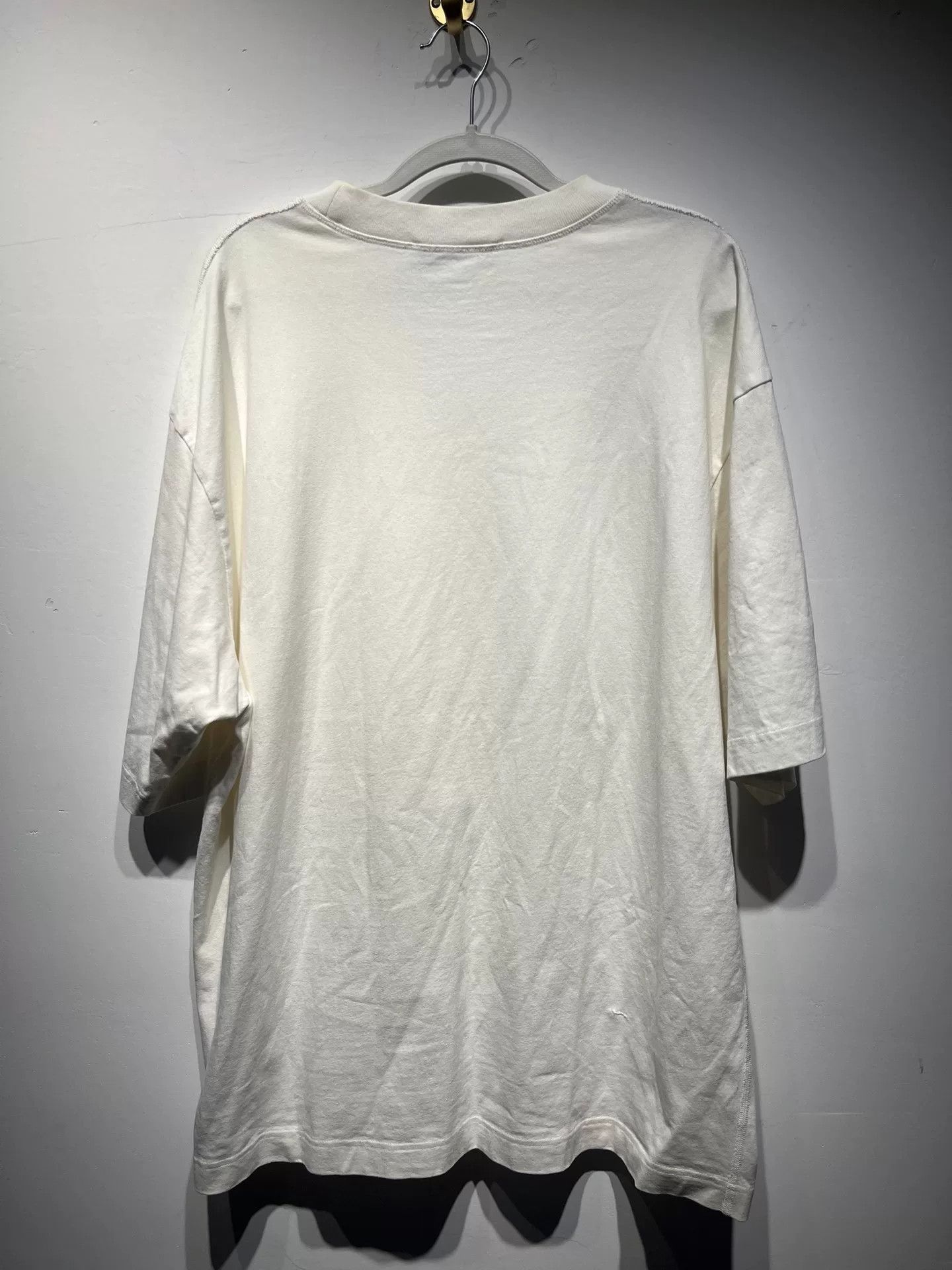 Acne Studios Acne Studios Casual Printed White T-Shirt XL Men Size US XL / EU 56 / 4 - 2 Thumbnail