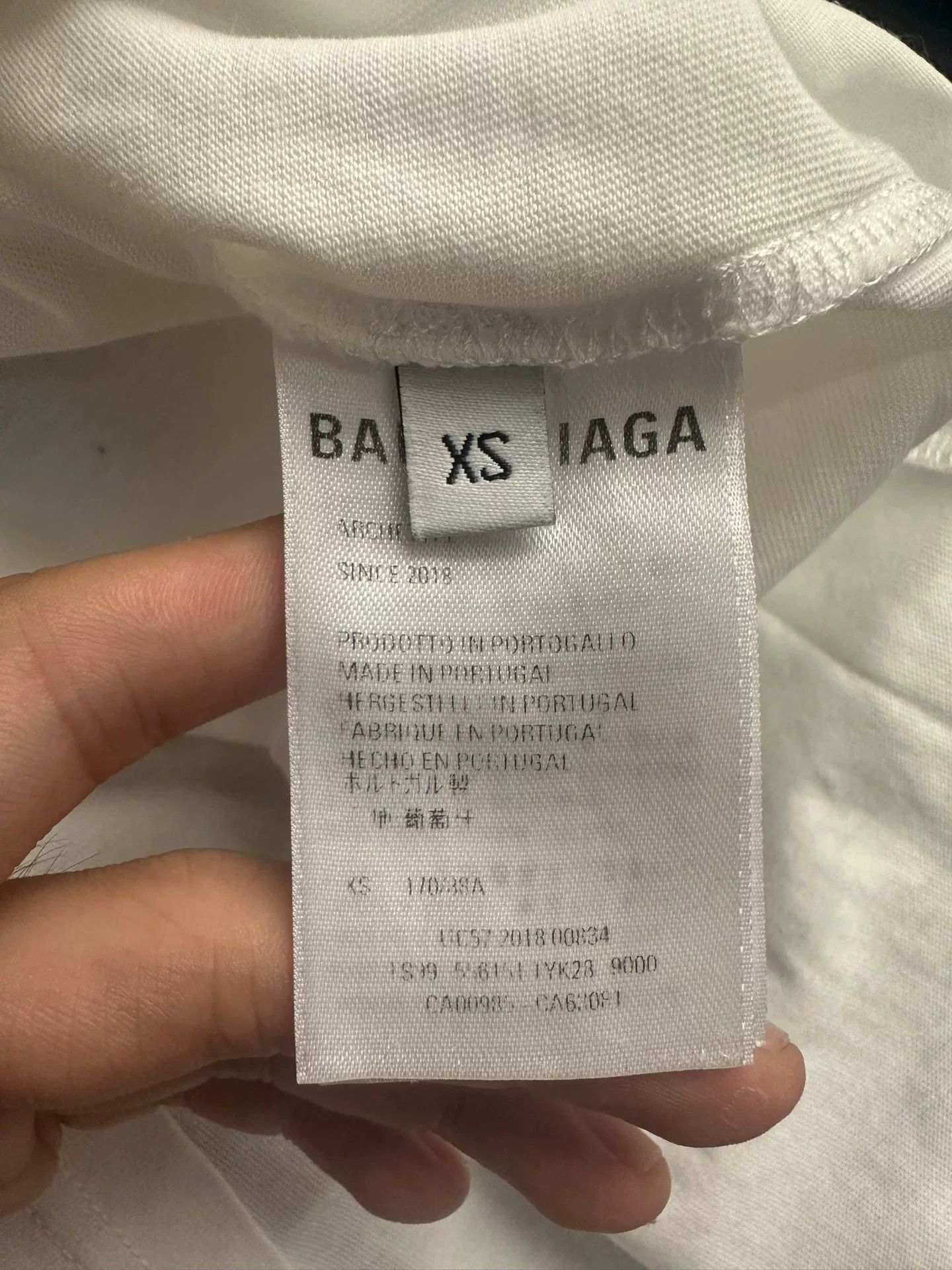 Balenciaga Balenciaga Printed White T-Shirt XS Women Size XS / US 0-2 / IT 36-38 - 4 Thumbnail