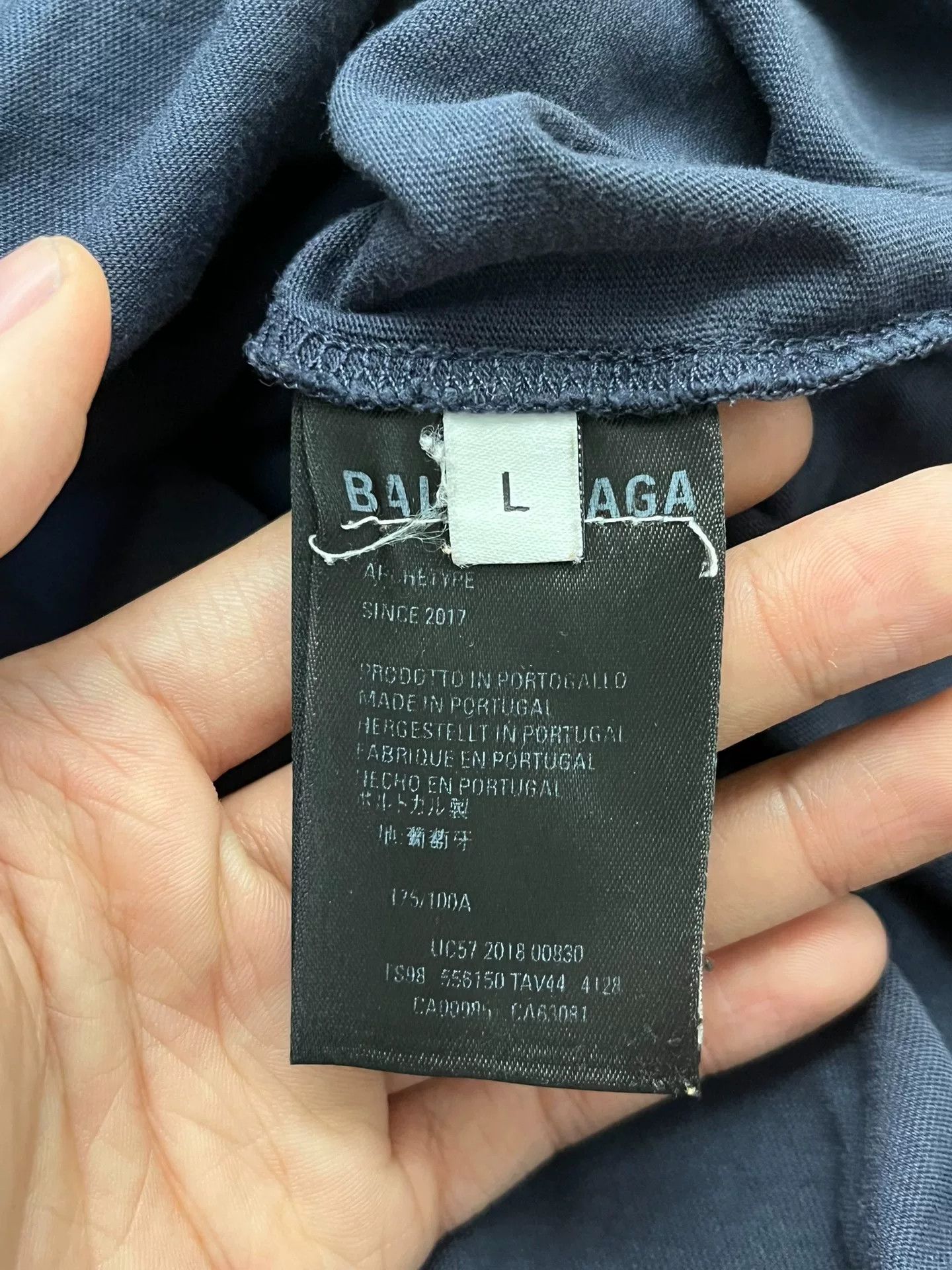 Balenciaga Balenciaga Retro Printed Blue T-Shirt L Men Size US L / EU 52-54 / 3 - 4 Thumbnail