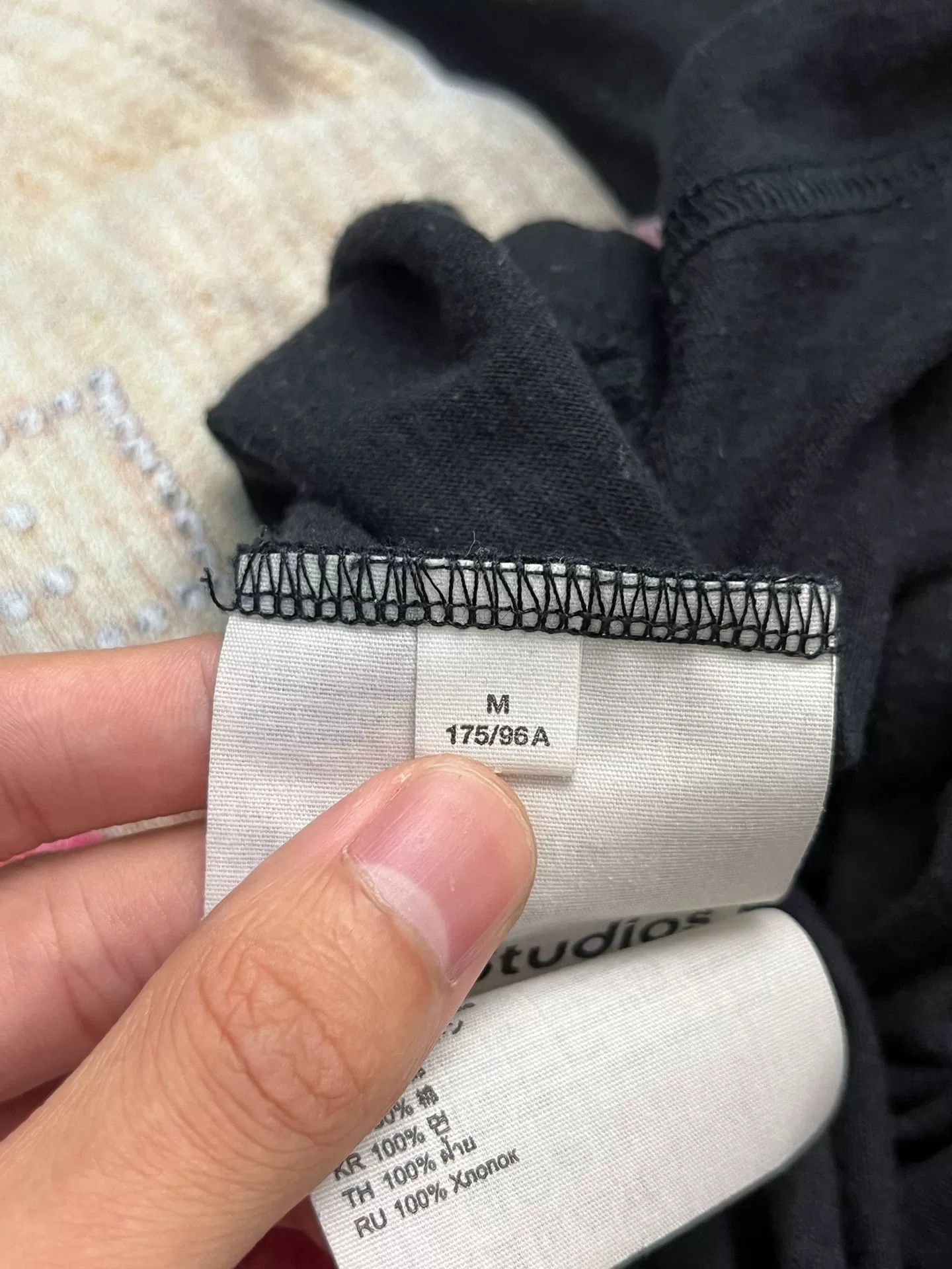Acne Studios Acne Studios Printed Black T-Shirt M Men Size US M / EU 48-50 / 2 - 4 Thumbnail