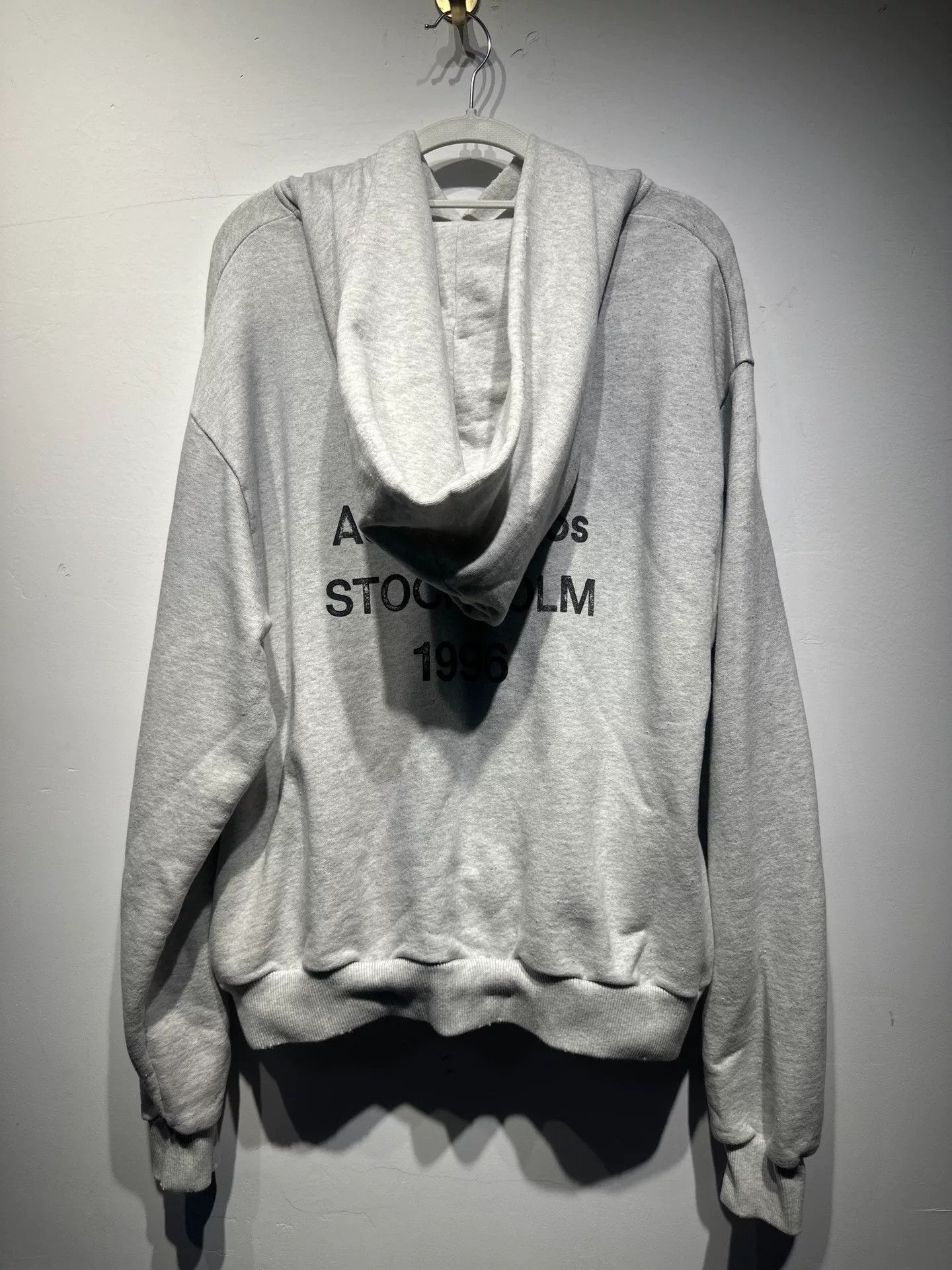Acne Studios Acne Studios Gray Hoodie XS Women Size XS / US 0-2 / IT 36-38 - 2 Thumbnail