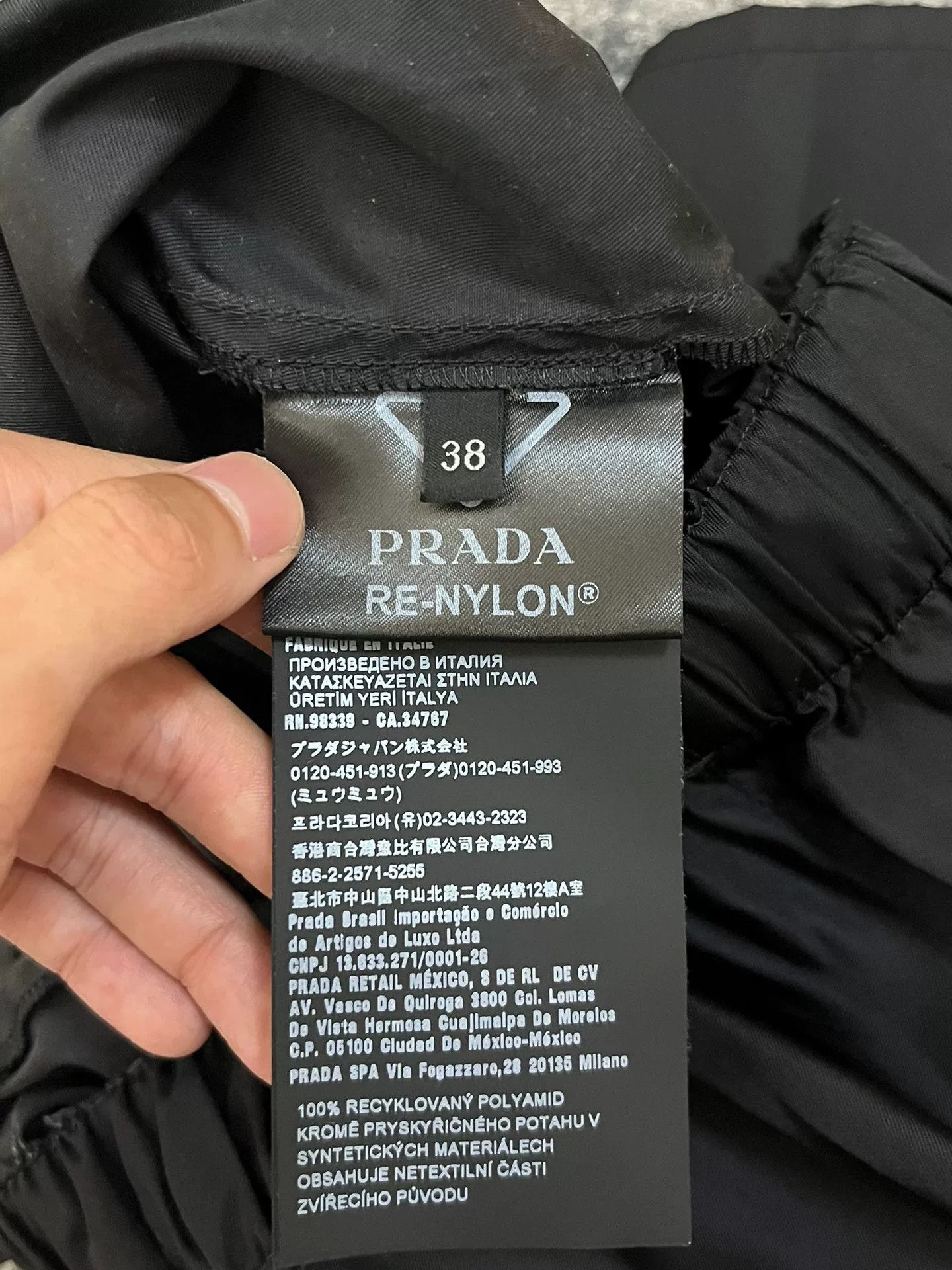 Prada Prada Nylon Shorts 38 Men Size US 38 / EU 54 - 3 Thumbnail