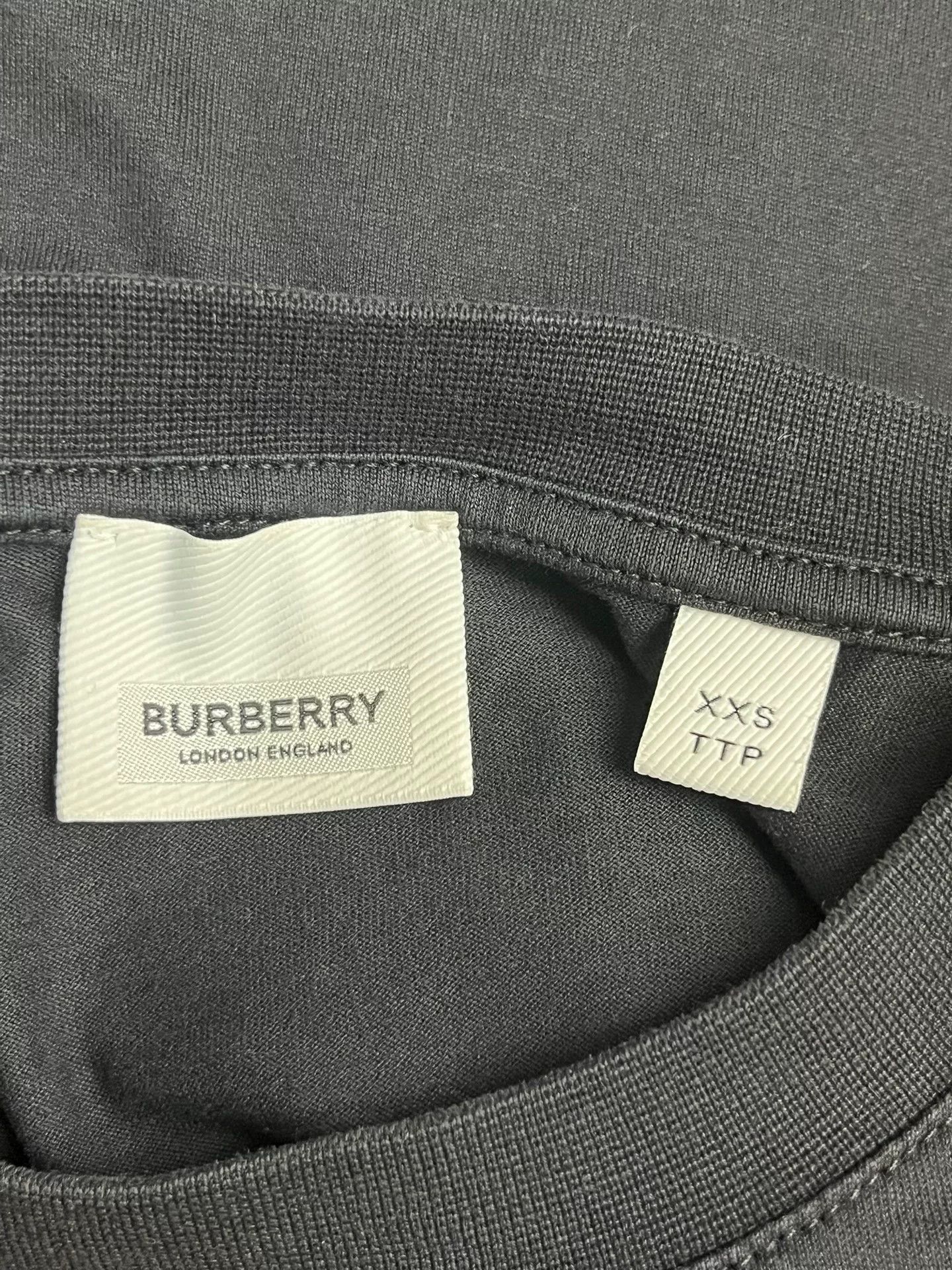 Burberry Burberry Retro Black T-Shirt XS Women Size XS / US 0-2 / IT 36-38 - 3 Thumbnail