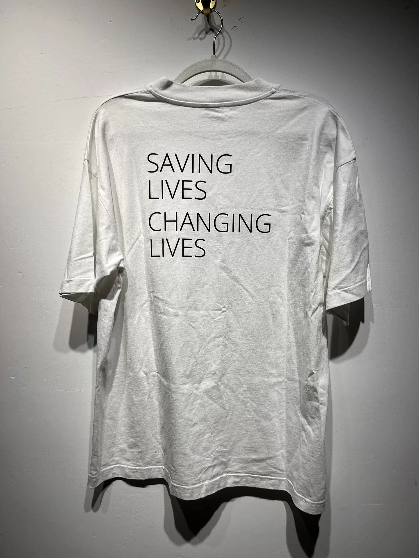Balenciaga Balenciaga Retro White T-Shirt XS Women Size XS / US 0-2 / IT 36-38 - 2 Thumbnail