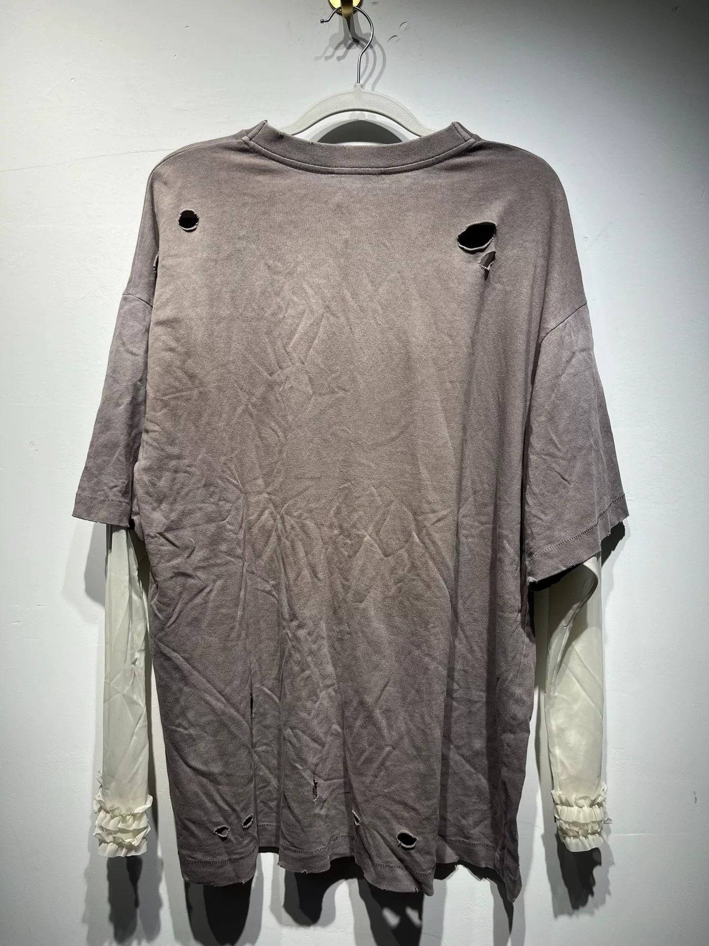 Acne Studios Acne Studios Distressed Purple T-Shirt S Women Size S / US 4 / IT 40 - 2 Thumbnail