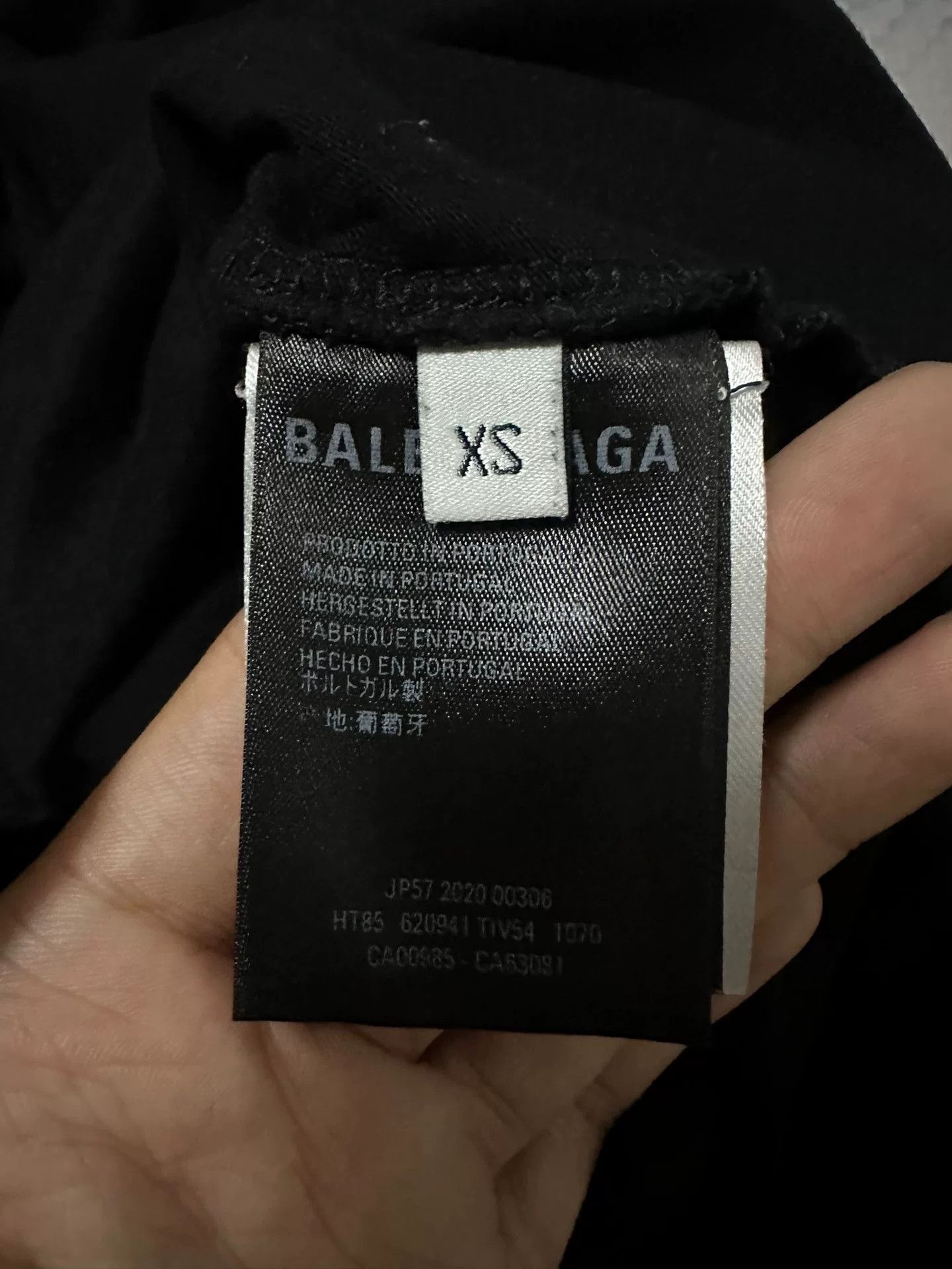 Balenciaga Balenciaga Retro Printed Black T-Shirt XS Men Size US XS / EU 42 / 0 - 4 Thumbnail