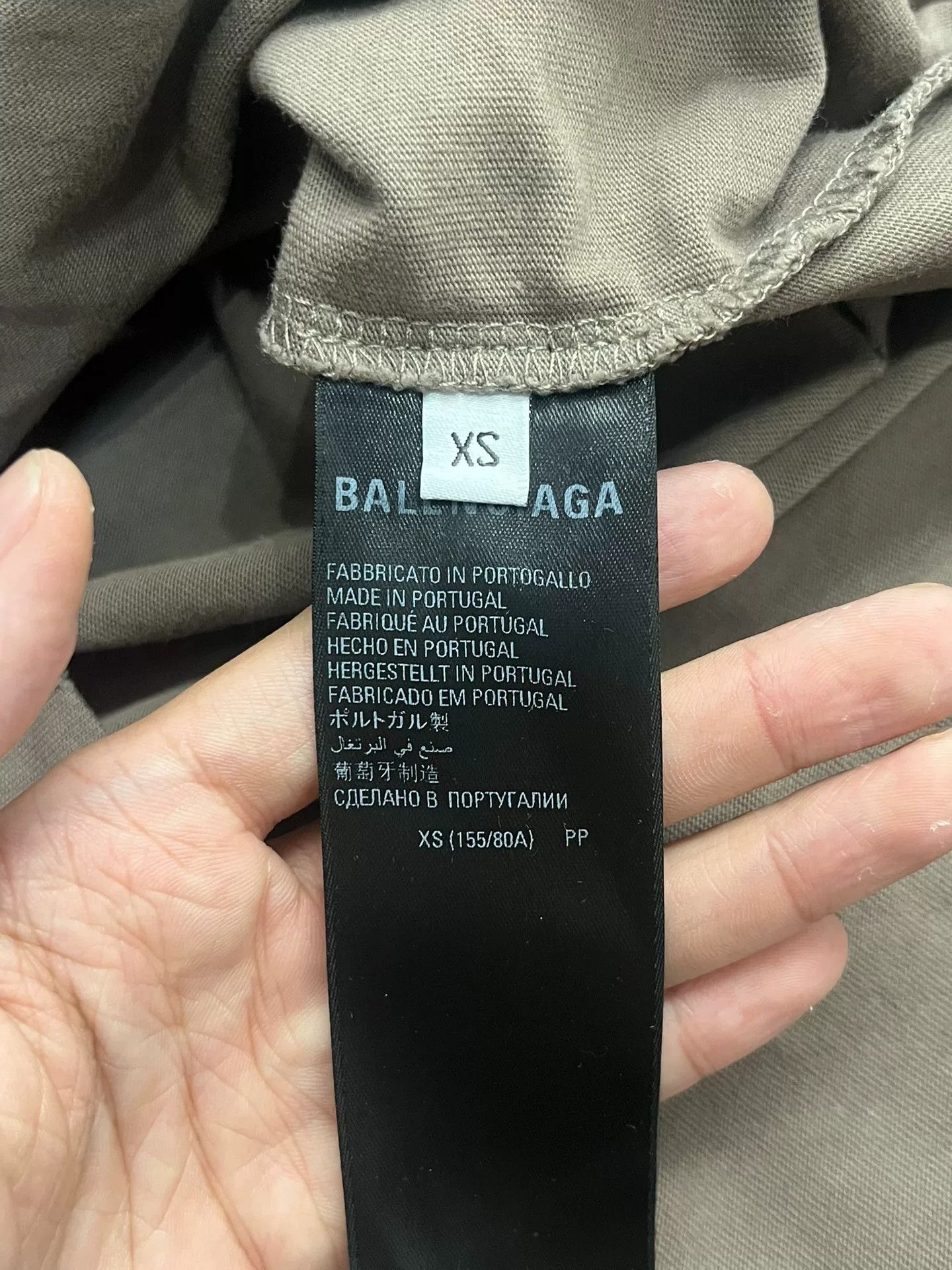 Balenciaga Balenciaga Gray T-Shirt XS Women Size XS / US 0-2 / IT 36-38 - 3 Thumbnail