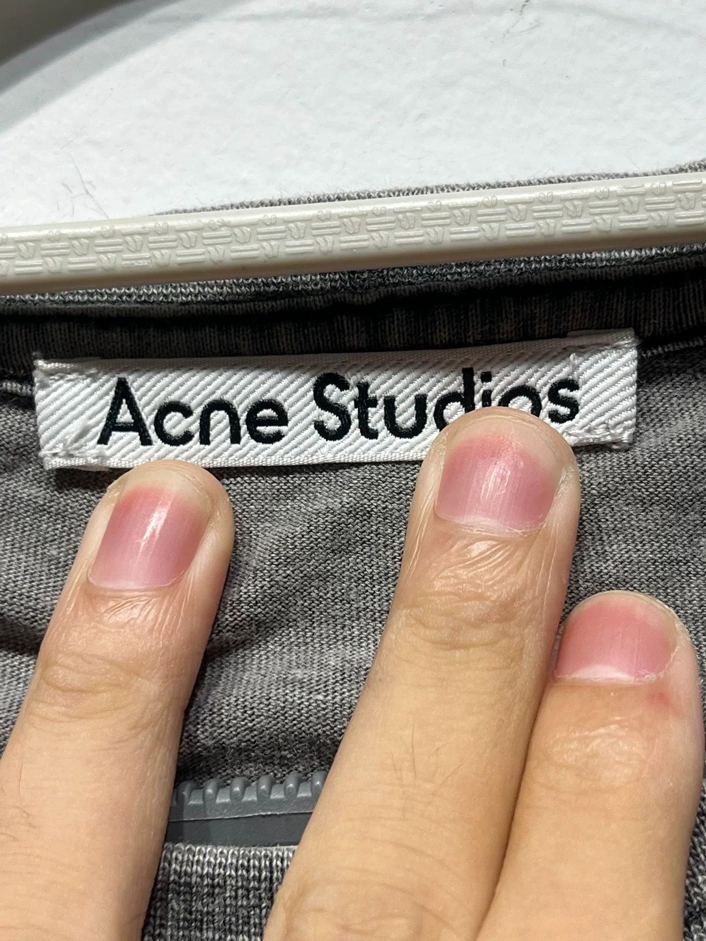 Acne Studios Acne Studios Gray T-Shirt M Women Size M / US 6-8 / IT 42-44 - 2 Thumbnail