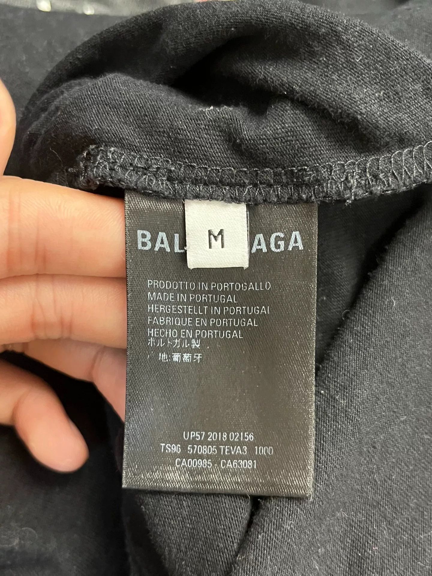 Balenciaga Balenciaga T-Shirt M Men Size US M / EU 48-50 / 2 - 4 Thumbnail