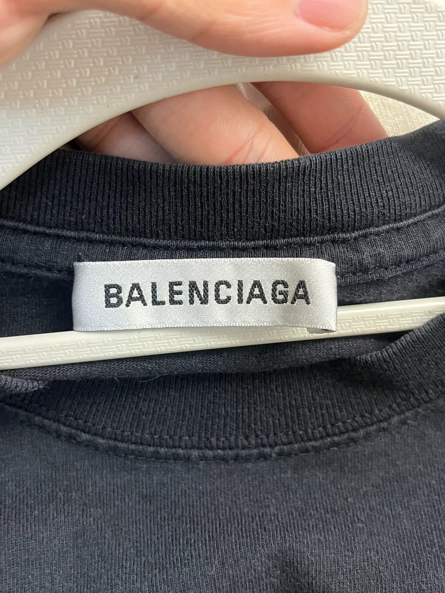 Balenciaga Balenciaga Retro Printed Black T-Shirt S Men Size US S / EU 44-46 / 1 - 3 Thumbnail