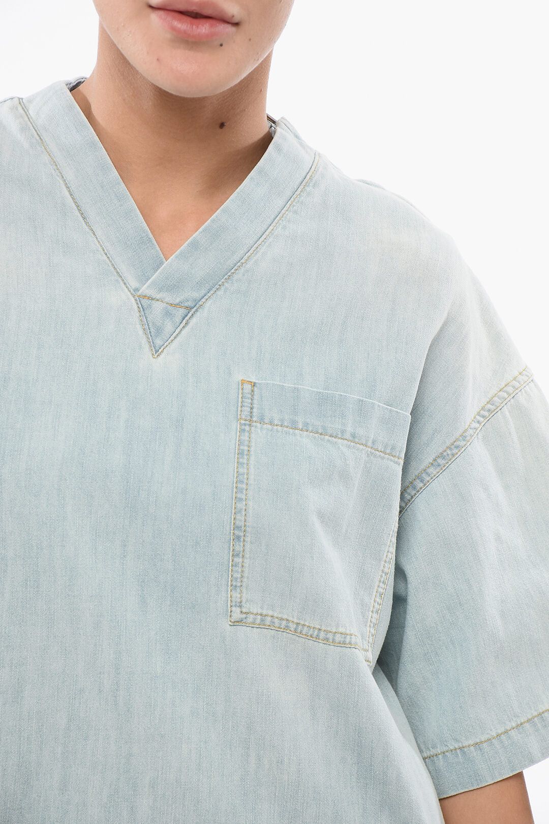Bottega Veneta Light-Wash Denim Blouse with Pocket Size XS / US 0-2 / IT 36-38 - 3 Thumbnail