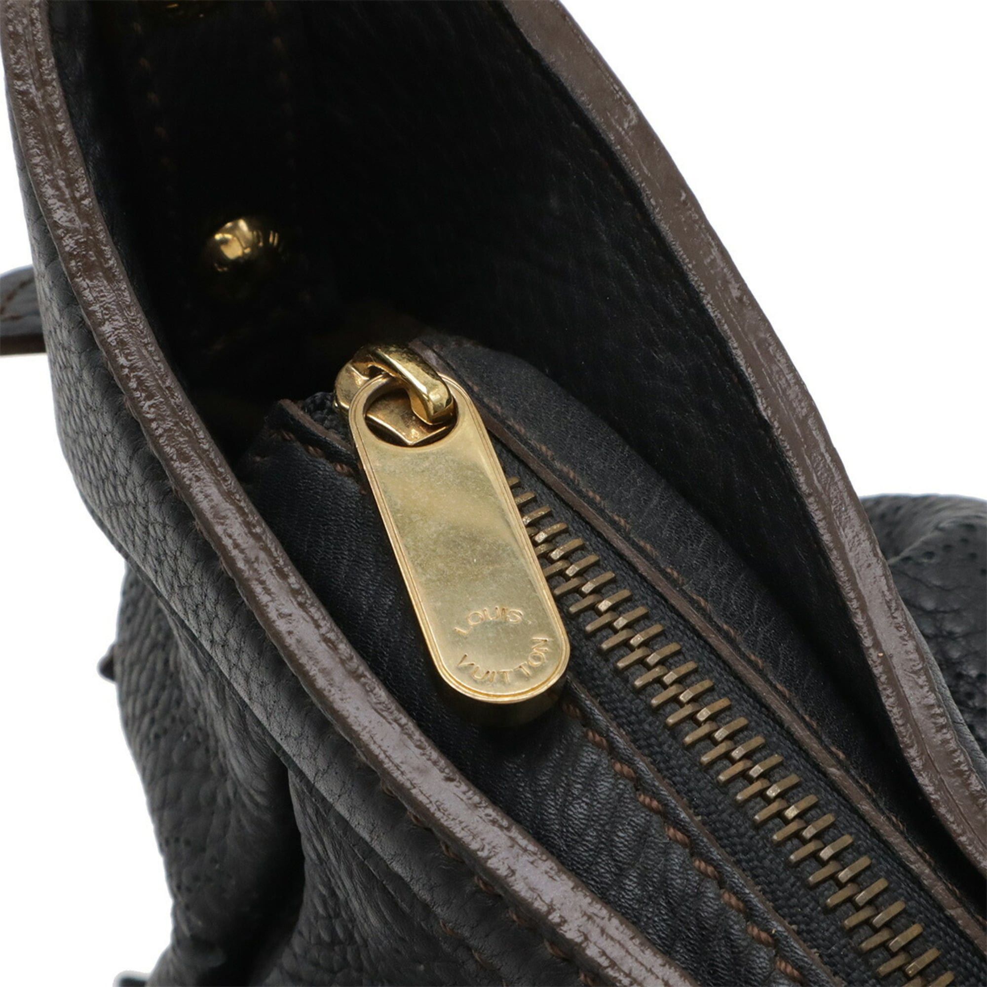 Louis Vuitton Louis Vuitton Monogram Mahina XS Shoulder Bag Leather Noir Black M95660 Size ONE SIZE - 6 Thumbnail