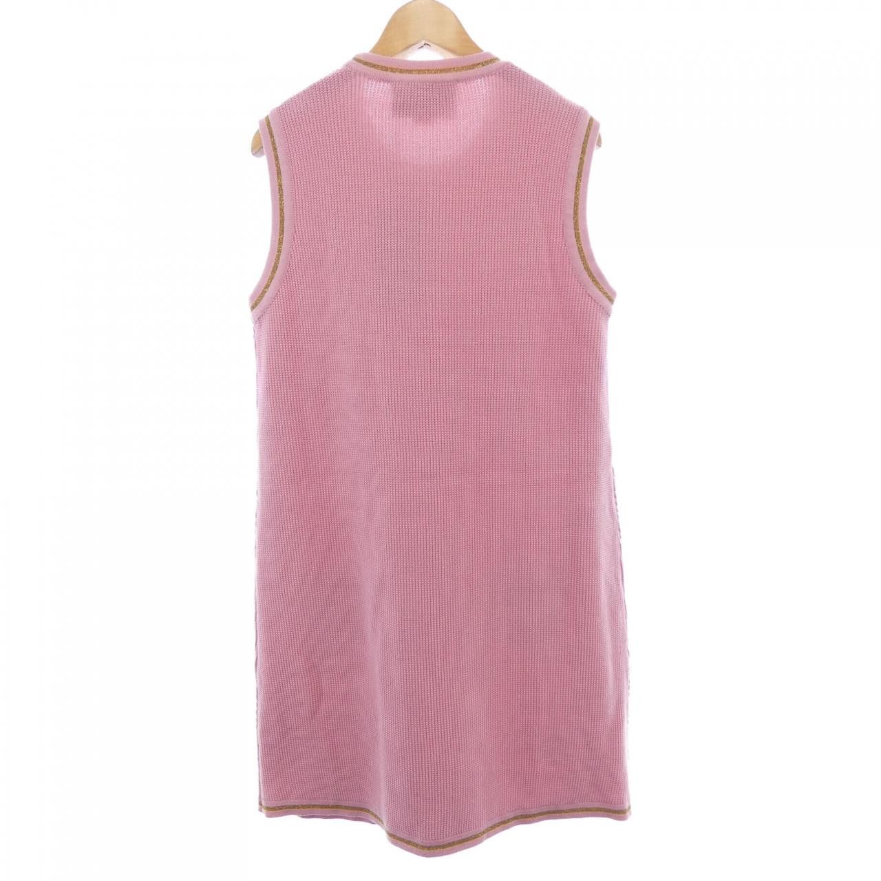 Gucci Gucci Gucci Dress Textile Dresses 658350XKBVO DUTY FREE for USA Size ONE SIZE - 2 Thumbnail