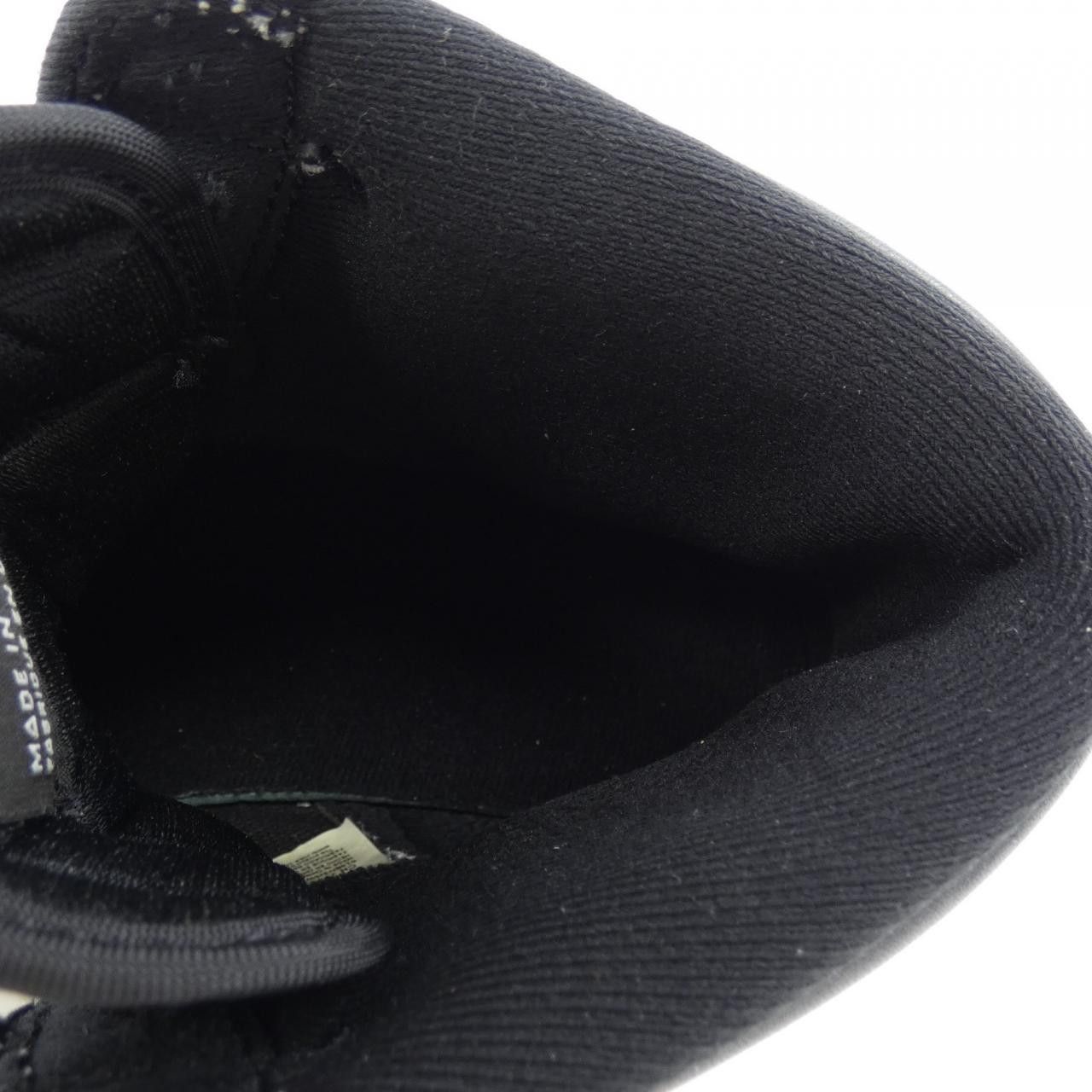 Other Other Nike Air Jordan 1 Sneakers Plastic / Synthetic Shoes 555088-035 DUTY FREE for USA Size ONE SIZE - 6 Thumbnail