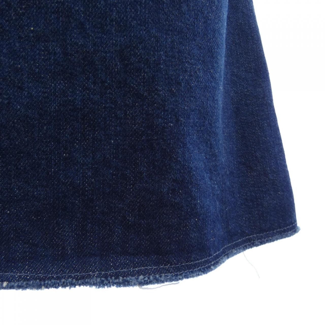 Louis Vuitton Louis Vuitton Louis Vuitton Monogram Patch Long Denim Skirt Textile Skirts FMJX99GM1 DUTY FREE for USA Size ONE SIZE - 7 Thumbnail