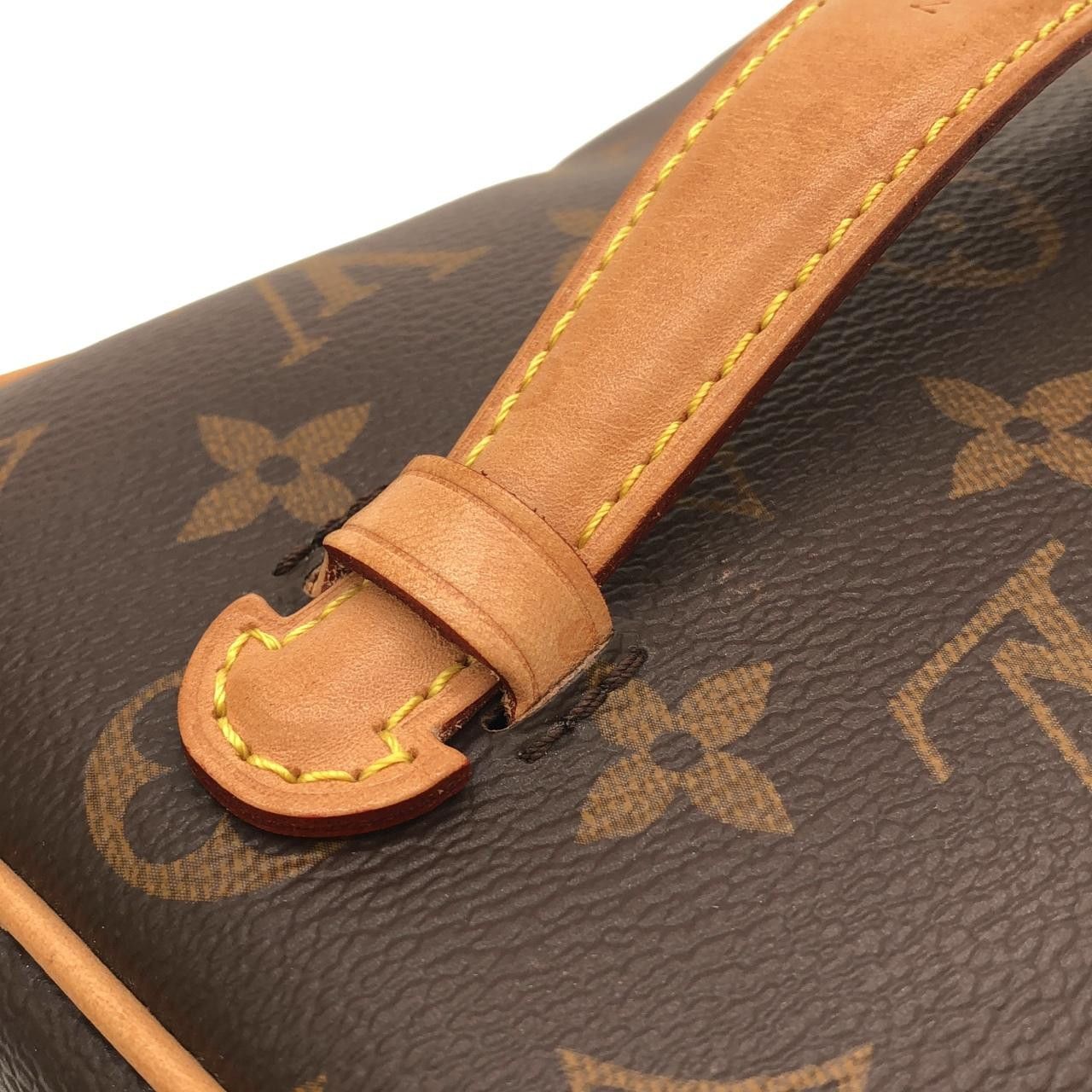 Louis Vuitton Louis Vuitton Louis Vuitton Monogram Vanity Case Textile Vanity Bag M44495 DUTY FREE for USA Size ONE SIZE - 5 Thumbnail