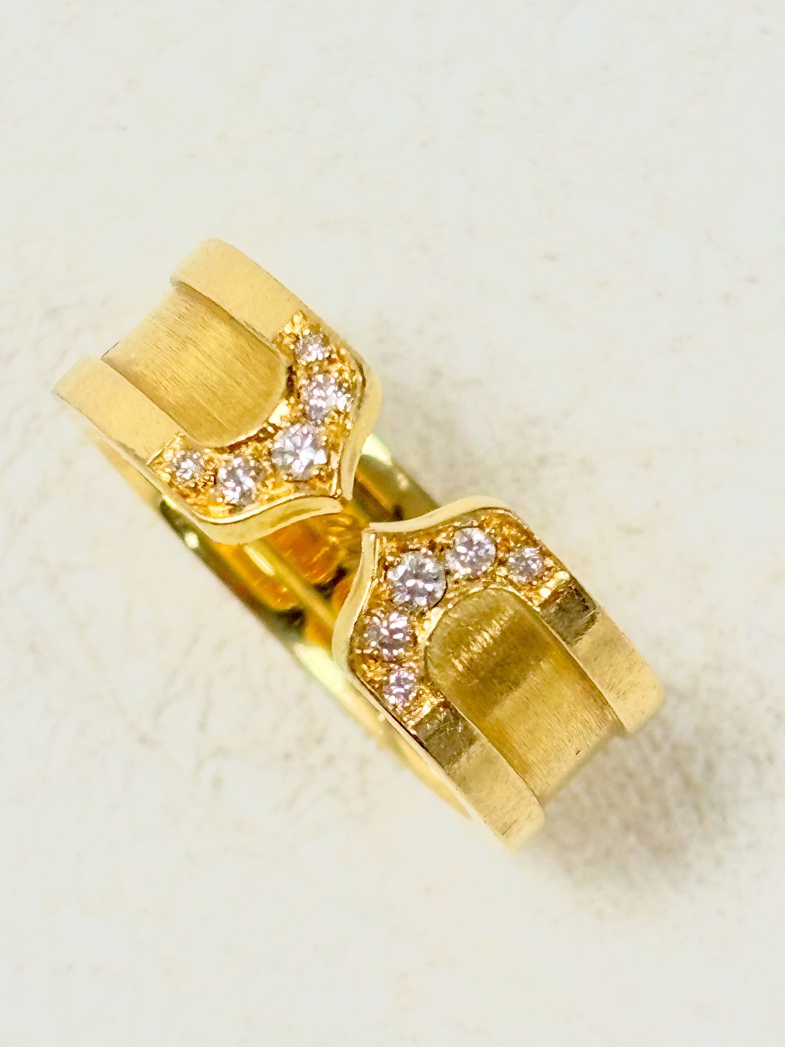 Cartier Bague C Or et Diamants Size ONE SIZE - 5 Thumbnail