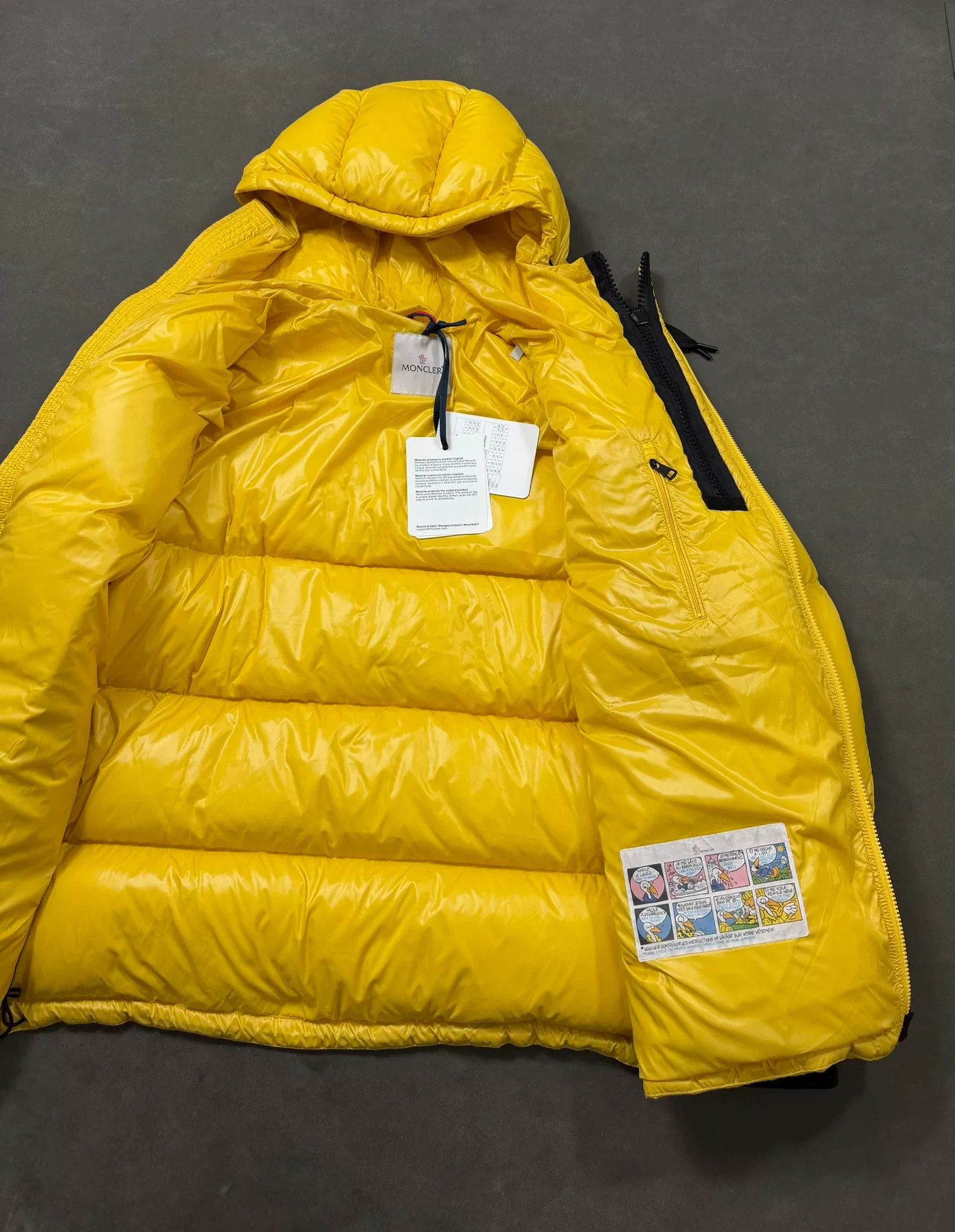 Moncler Moncler Guitry Asymmetric Hooded Down Jacket Size US XL / EU 56 / 4 - 6 Thumbnail