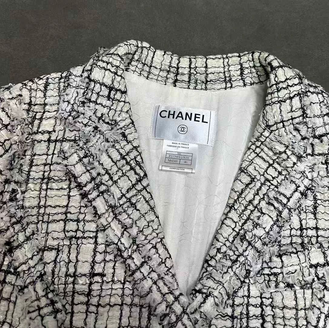 Chanel CHANEL Women's Tweed Blazer Size L / US 10 / IT 46 - 3 Thumbnail