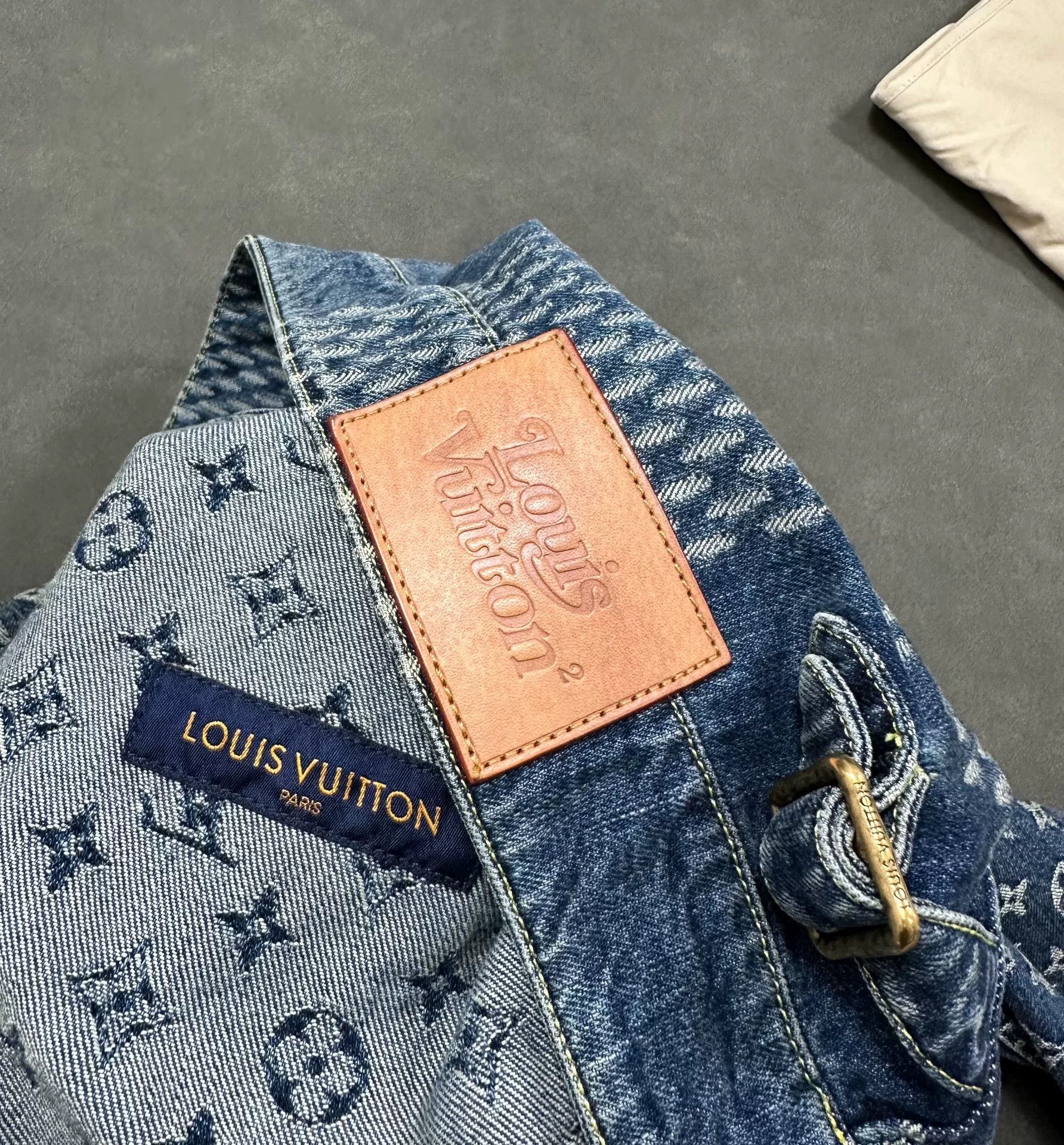 Louis Vuitton Louis Vuitton LV x Nigo 2 Monogram Denim Jacket Size US M / EU 48-50 / 2 - 6 Thumbnail
