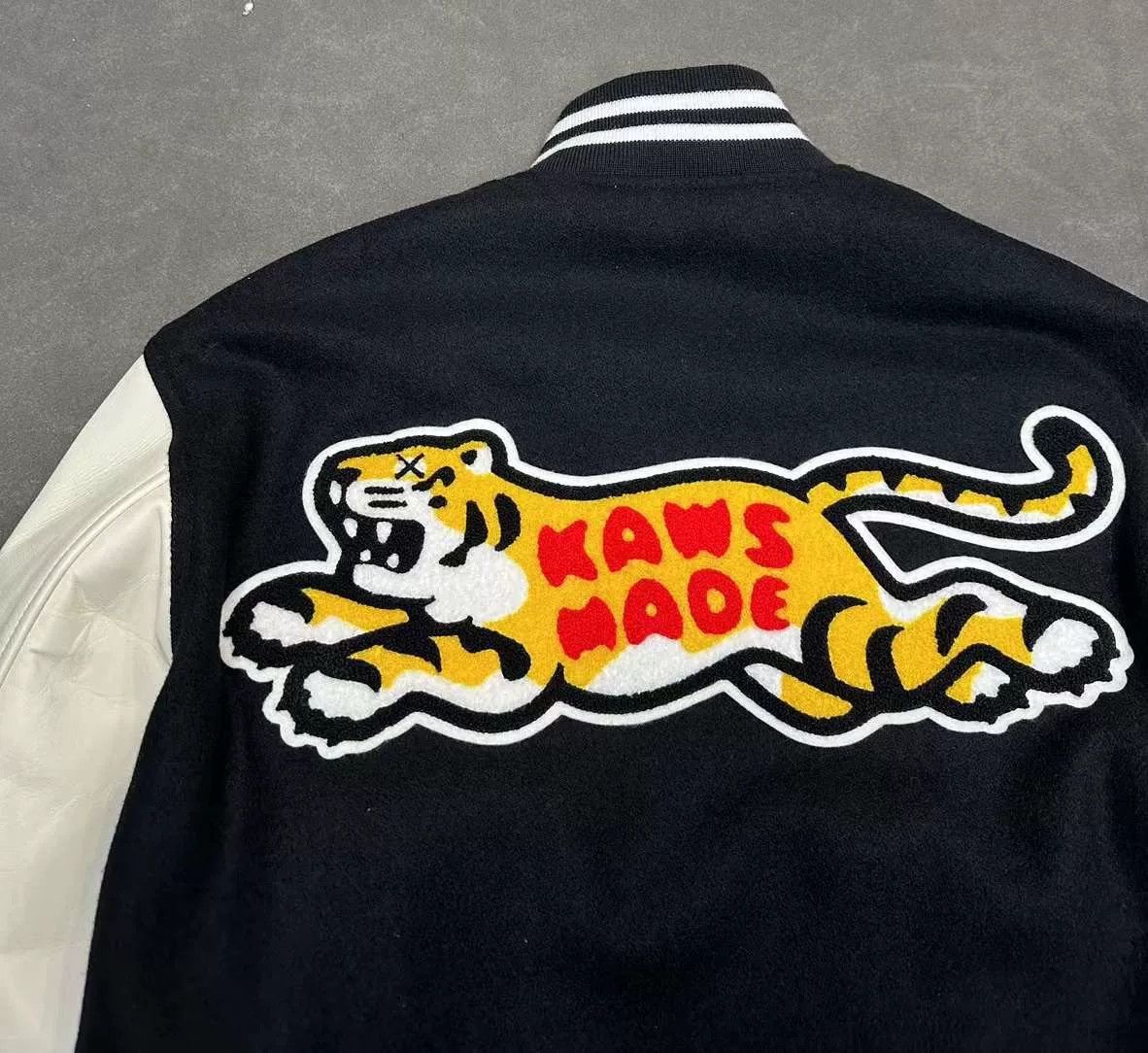 Human Made Human Made x Kaws Leather Sleeve Baseball Jacket Size US L / EU 52-54 / 3 - 4 Thumbnail