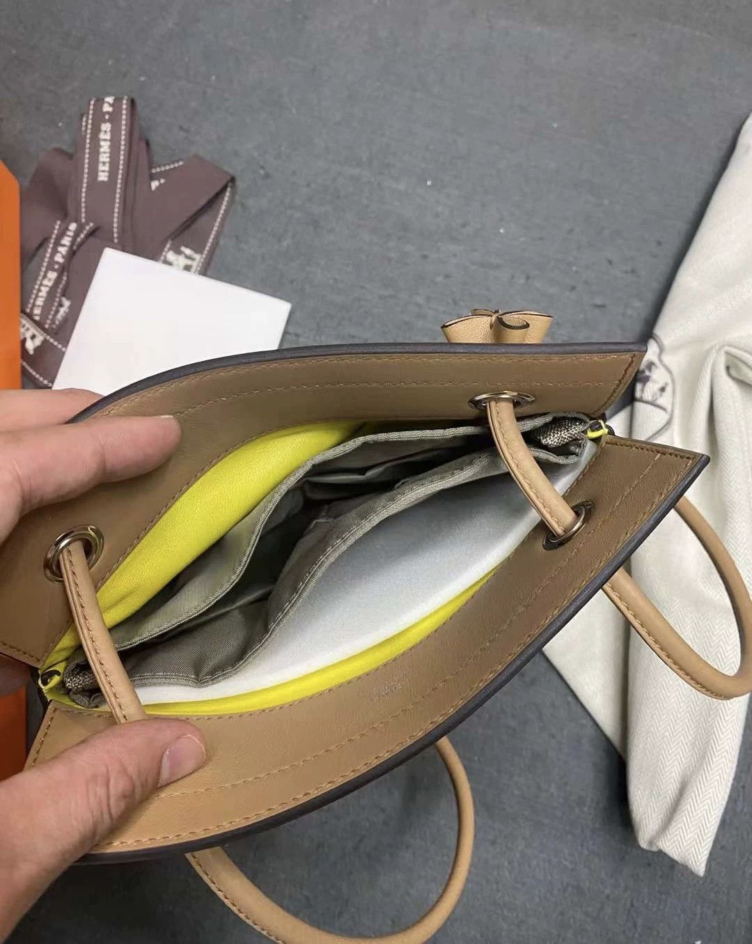 Hermes Hermes Sac Aline Mini Crossbody Bag Size ONE SIZE - 3 Thumbnail