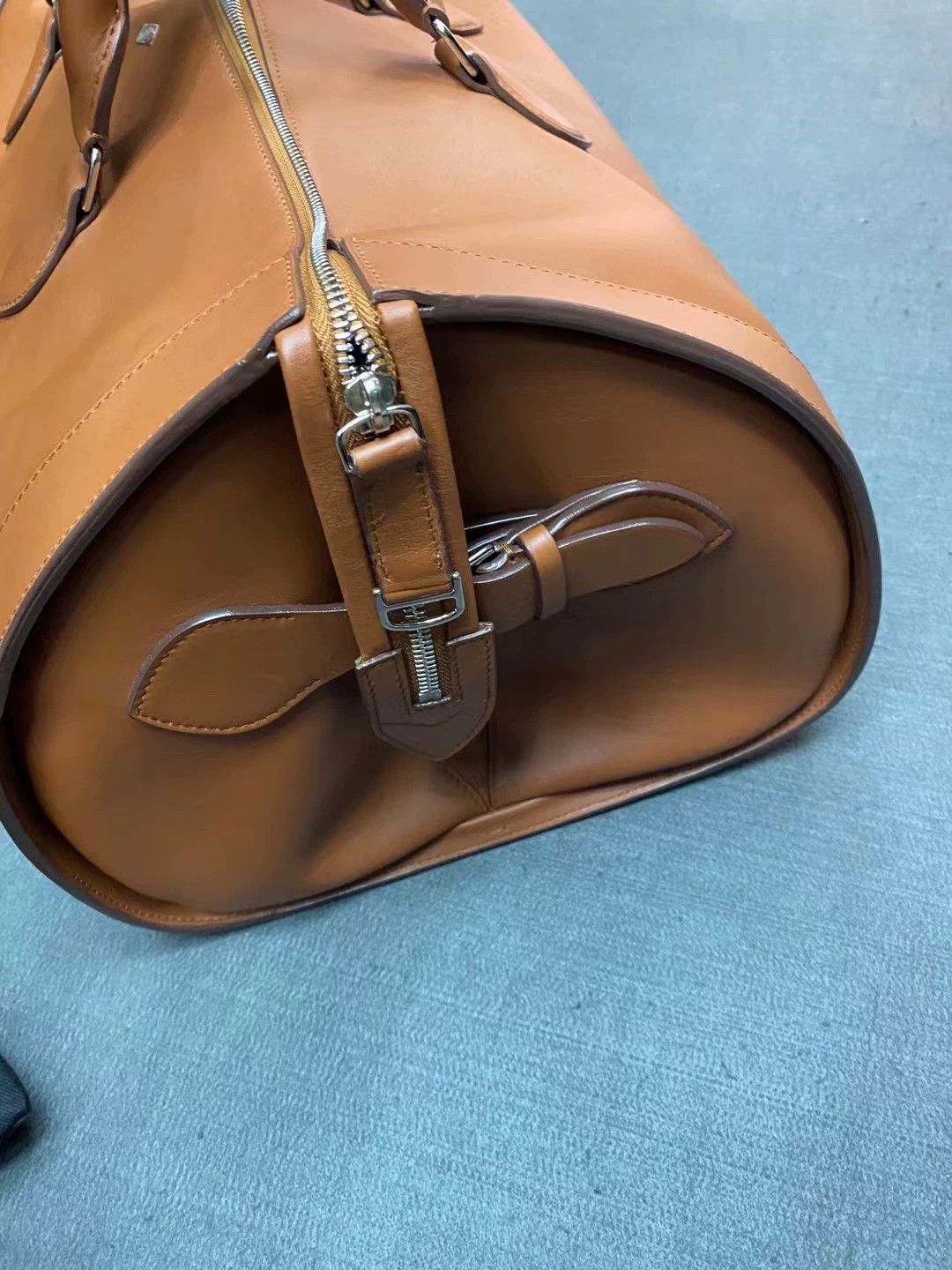 Cartier Cartier Leather Travel Handbag Size ONE SIZE - 4 Thumbnail