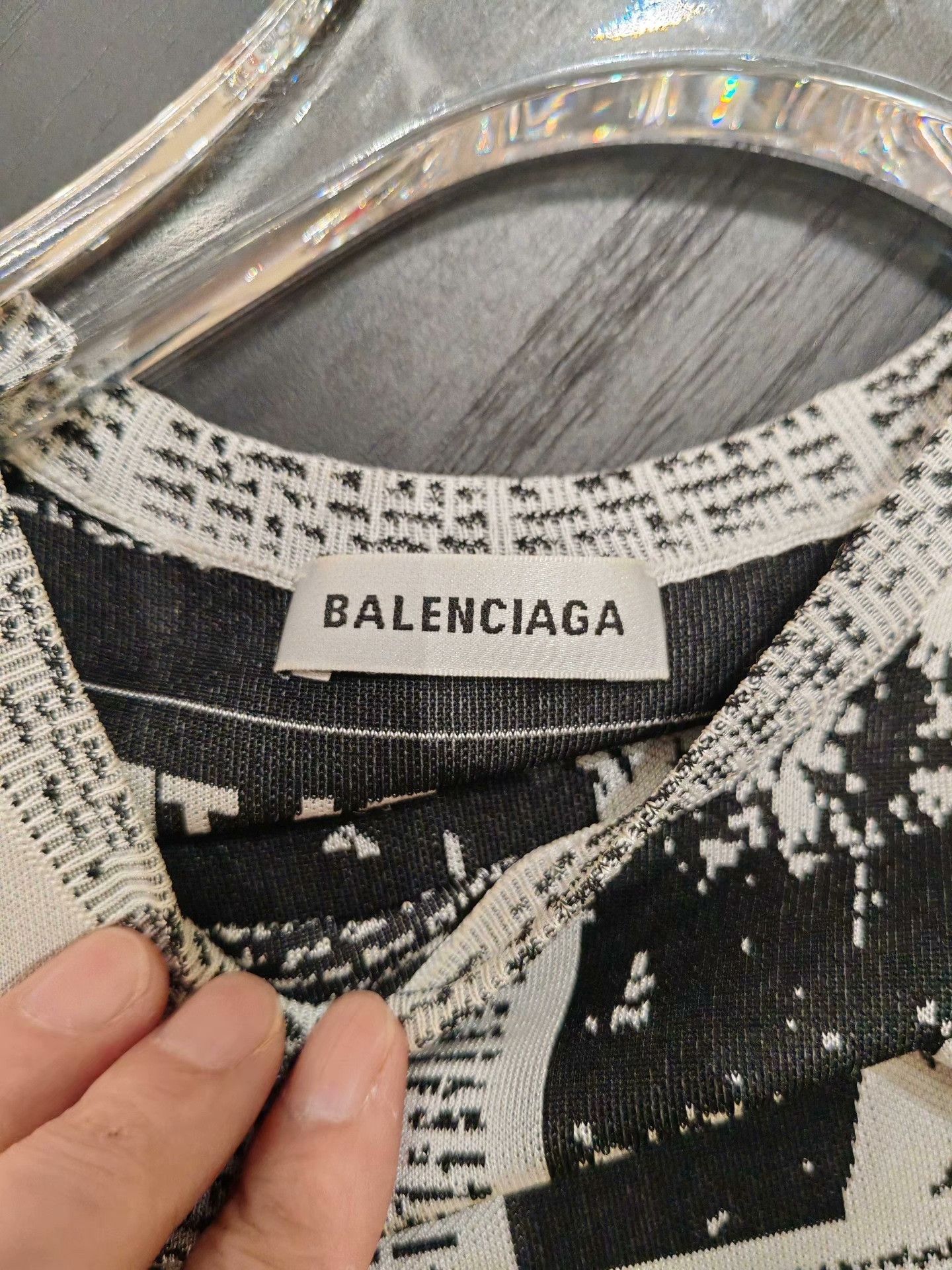 Balenciaga Balenciaga Newspaper Print Knit Vest Size S / US 4 / IT 40 - 5 Thumbnail