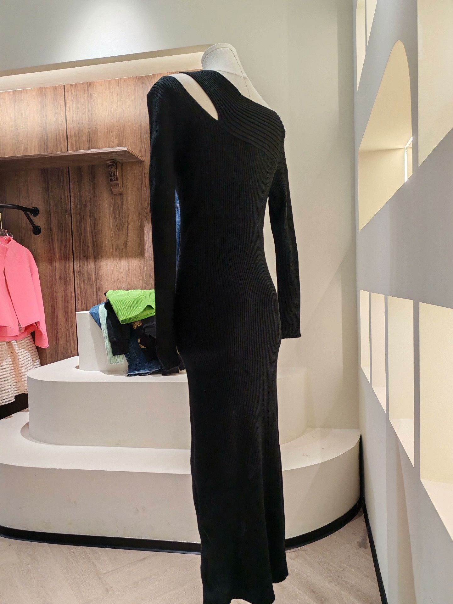 Jonathan Simkhai Jonathan Simkhai Black Knit Dress M Size M / US 6-8 / IT 42-44 - 2 Thumbnail