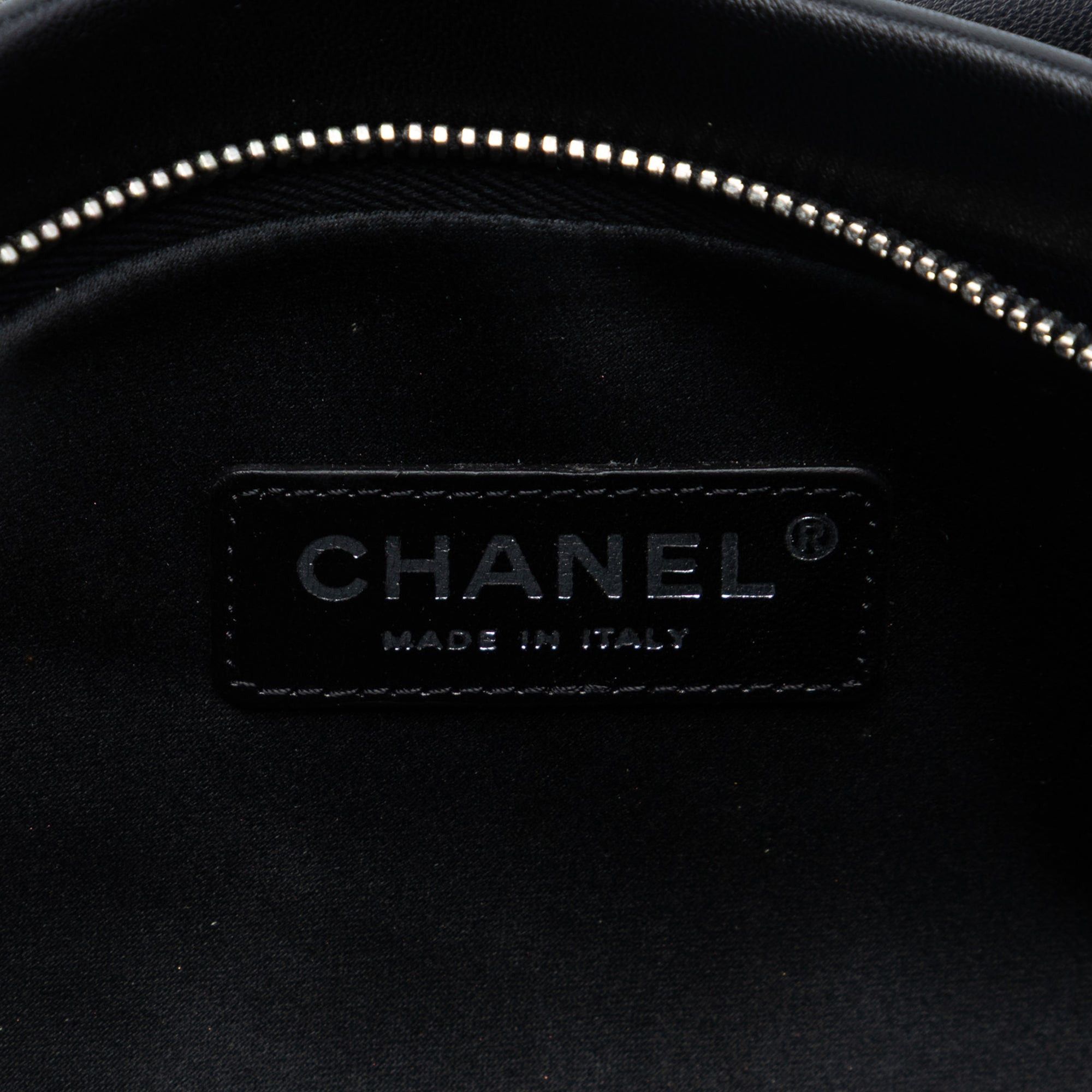 Chanel Lambskin Globe Emblem Clutch Size ONE SIZE - 5 Thumbnail